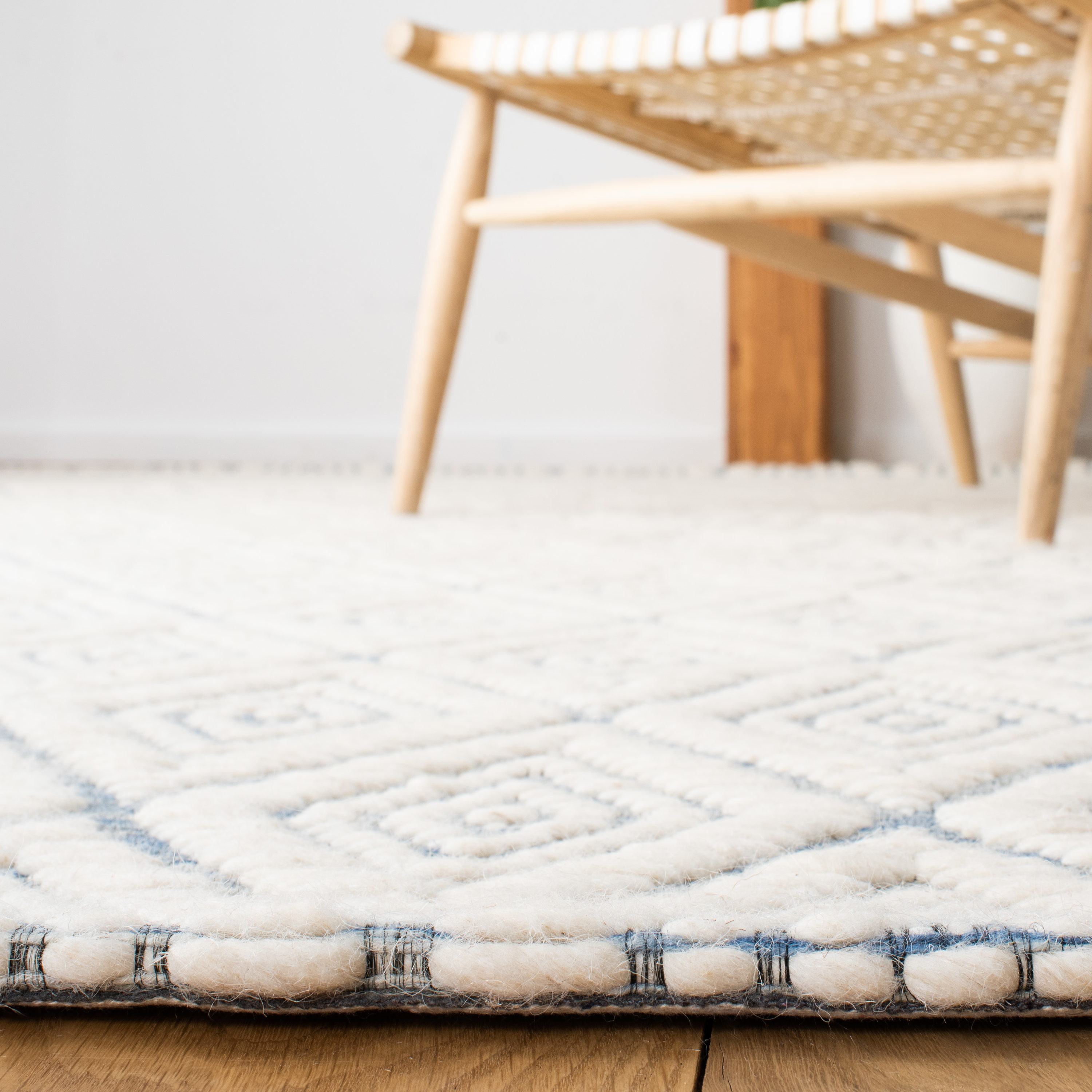 Safavieh MRB308M-5 rugs - View #7