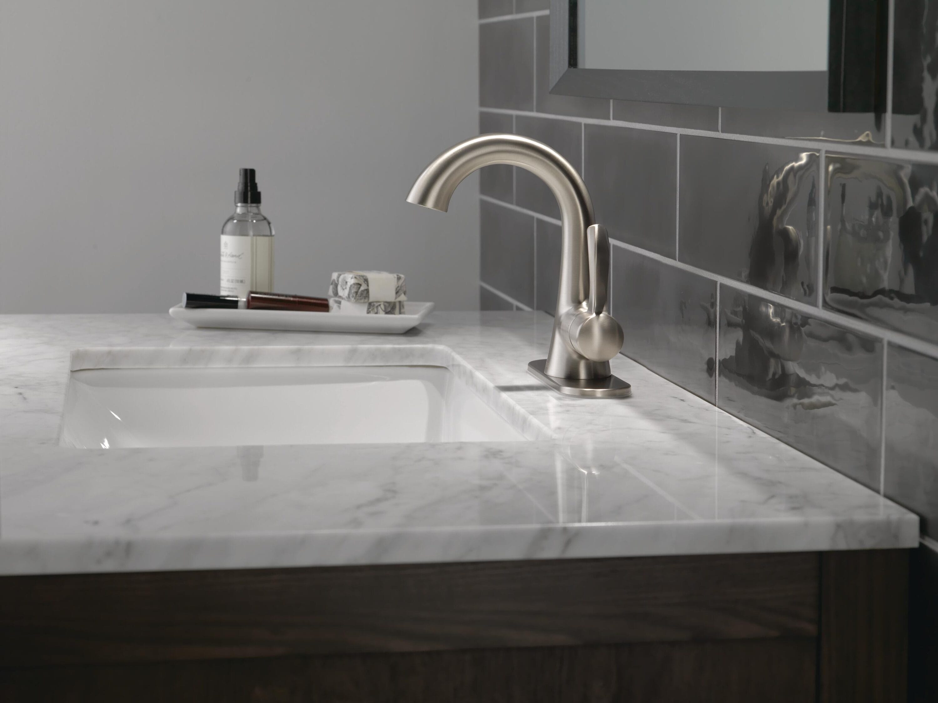 Delta 15897LF-SP Lavatory-Faucets - View #10