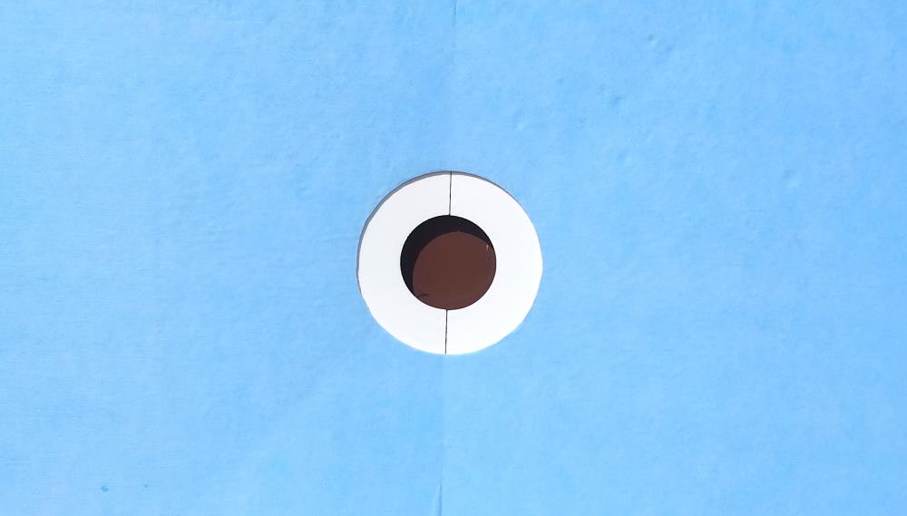 AlinO STC-36-BLU60 36-in W x 60-in L with Center Drain Shower Base