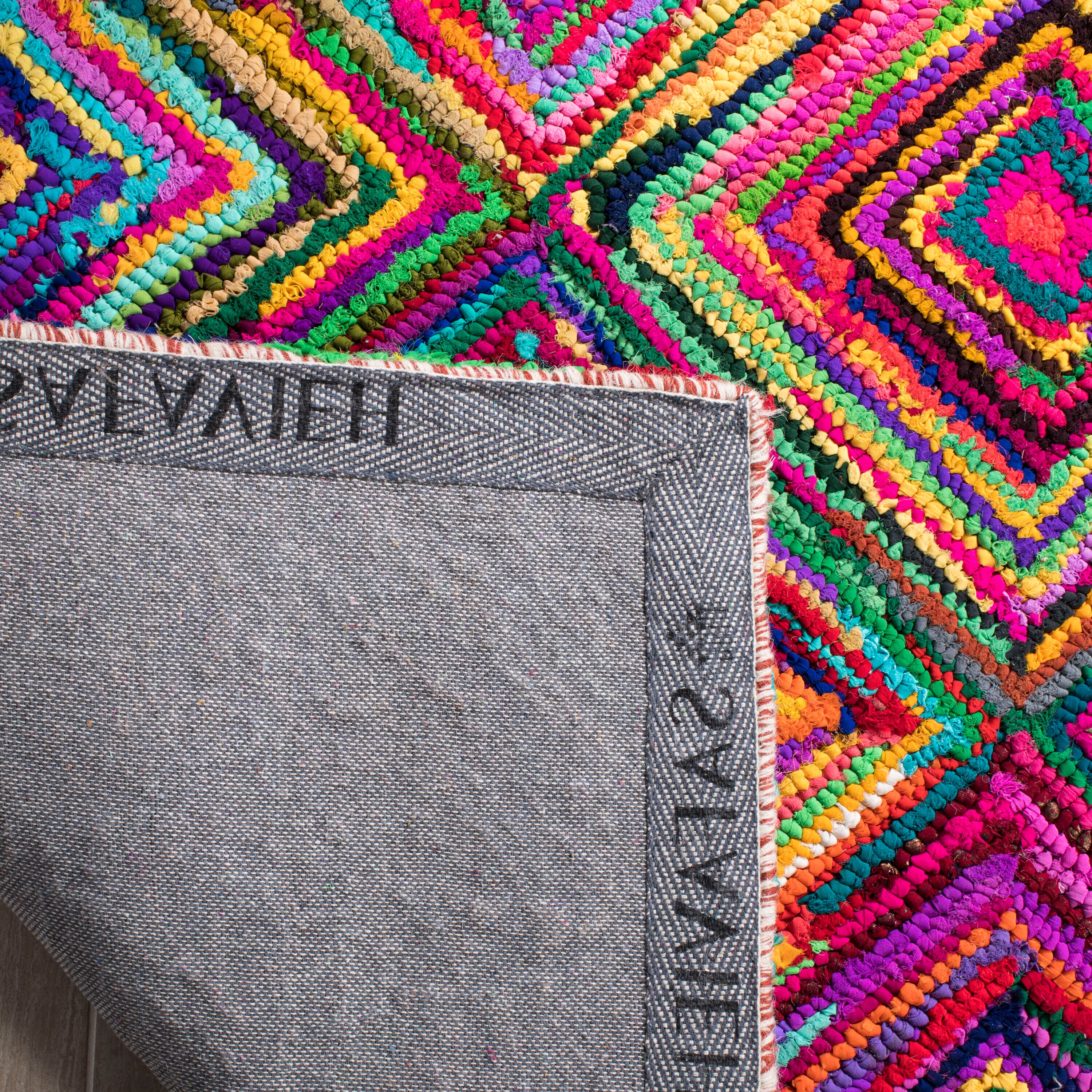 Safavieh NAN317A-213 rugs - View #4
