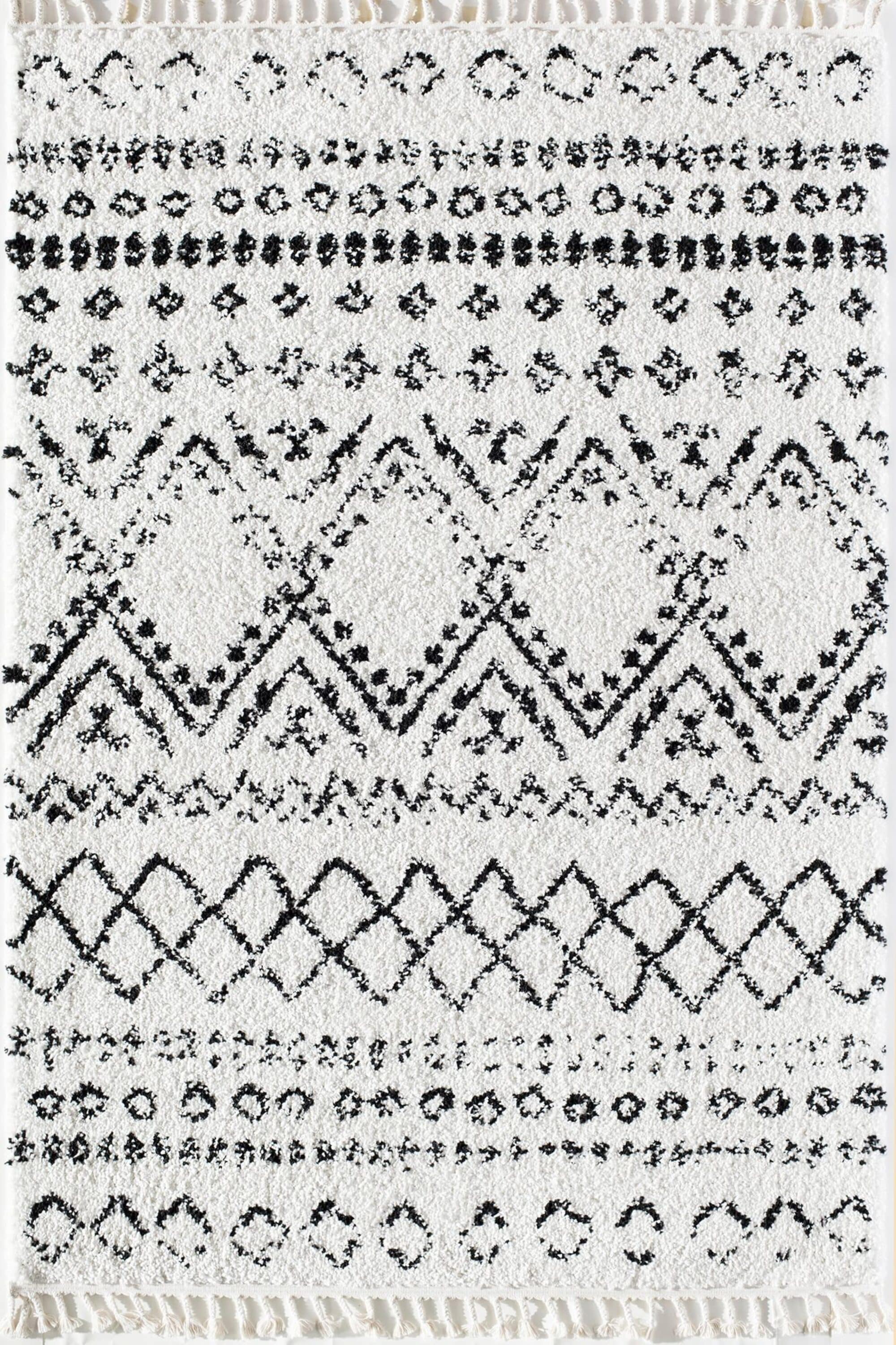 Whisper White 5' x 7' Shag Synthetic Area Rug