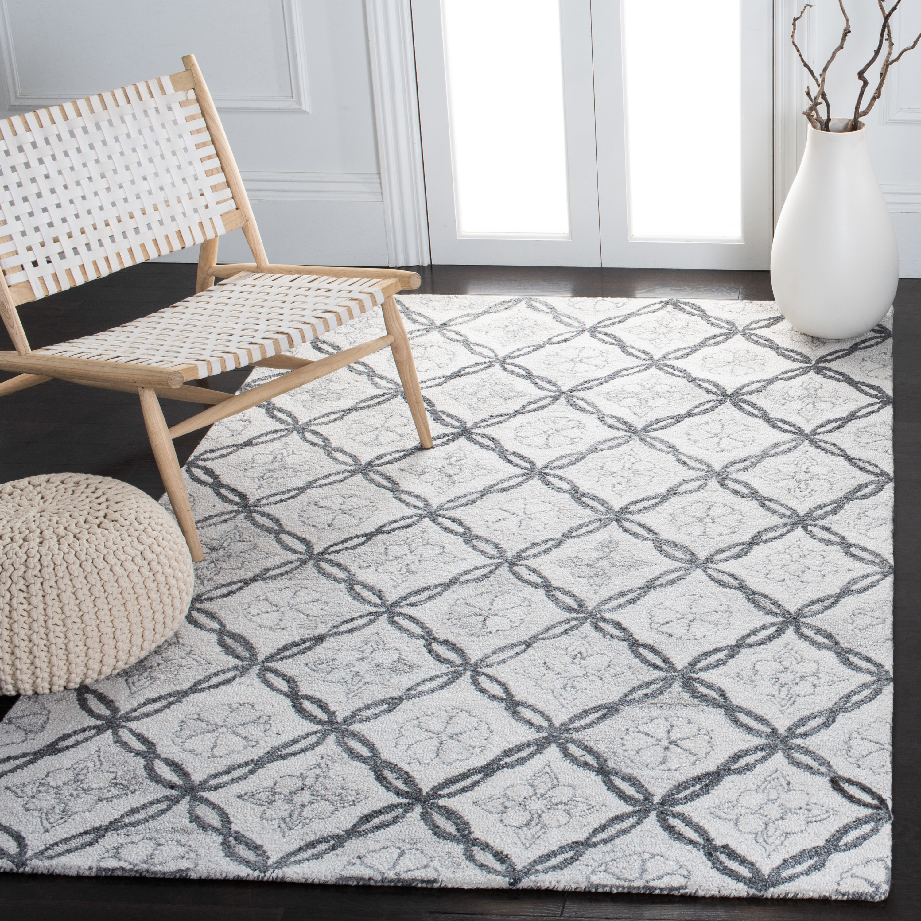 Safavieh MRQ118A-6SQ rugs - View #2
