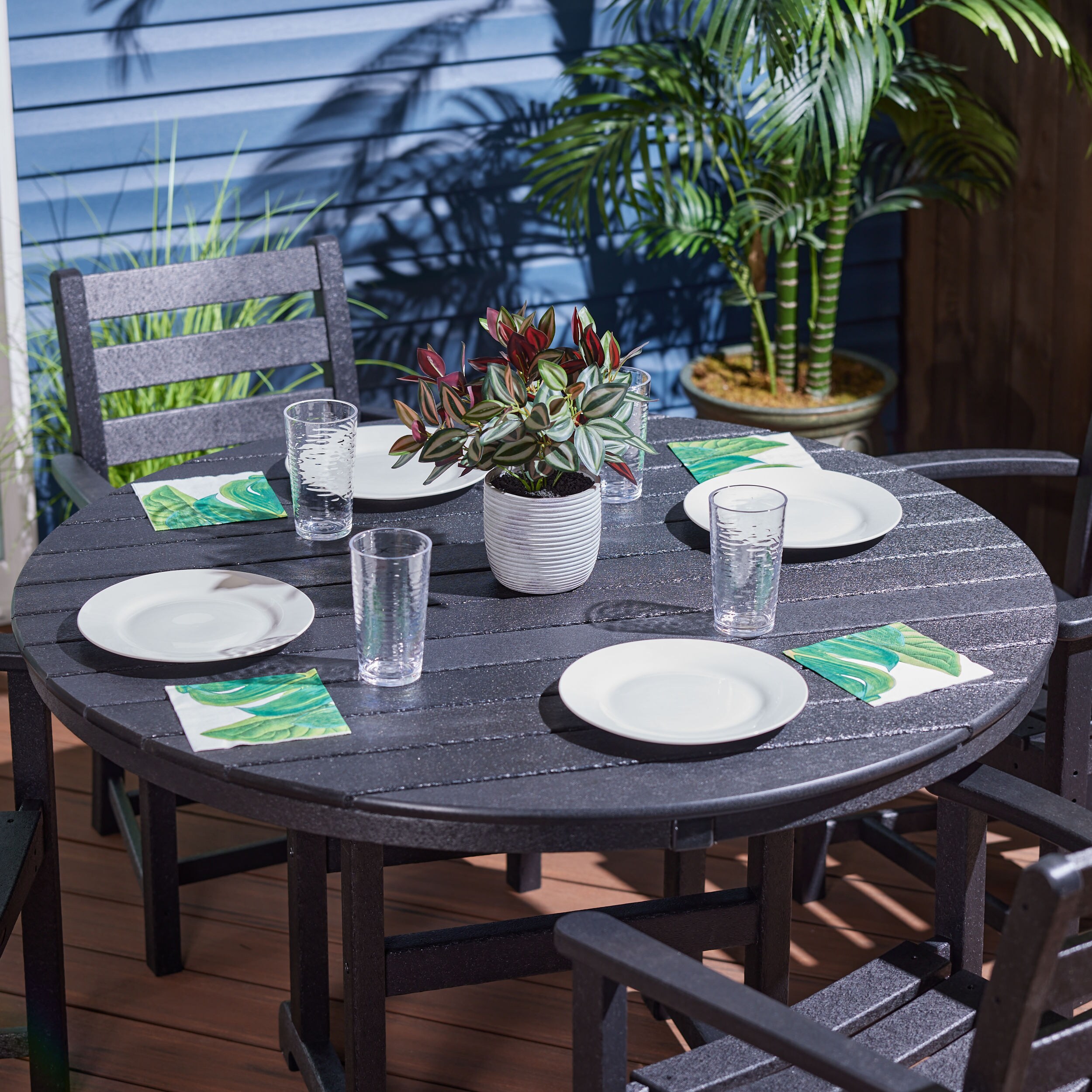 Trex outdoor dining discount table