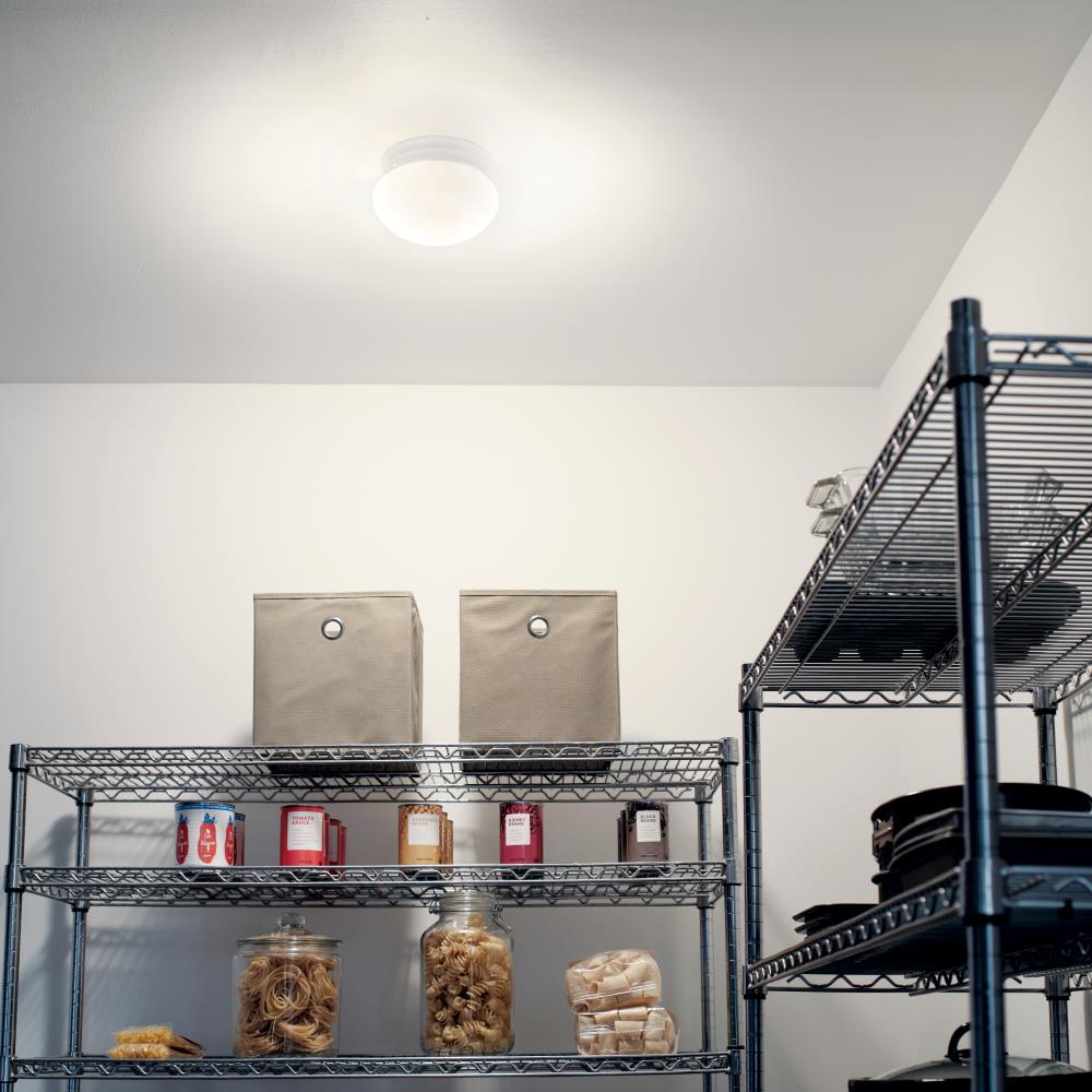 Kichler 206WH flushmounts - View #2