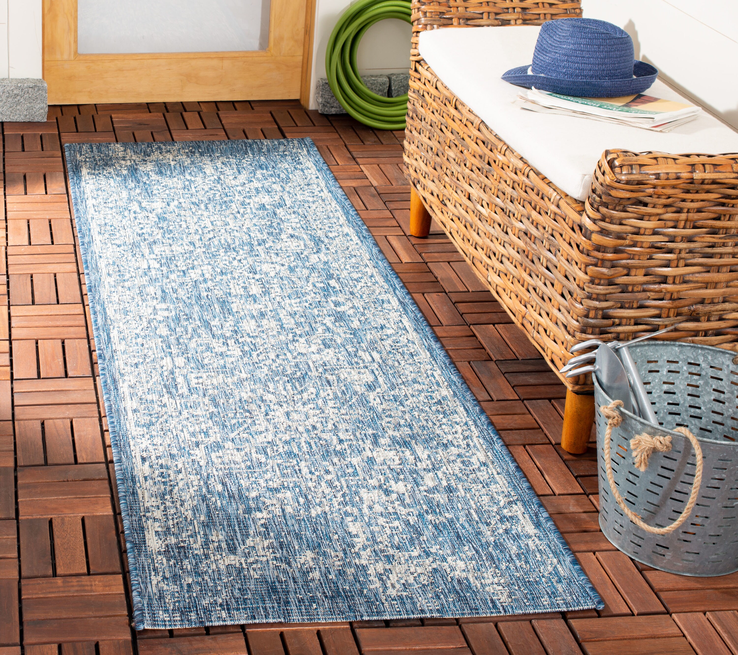Safavieh CY8671-368-212 rugs - View #2