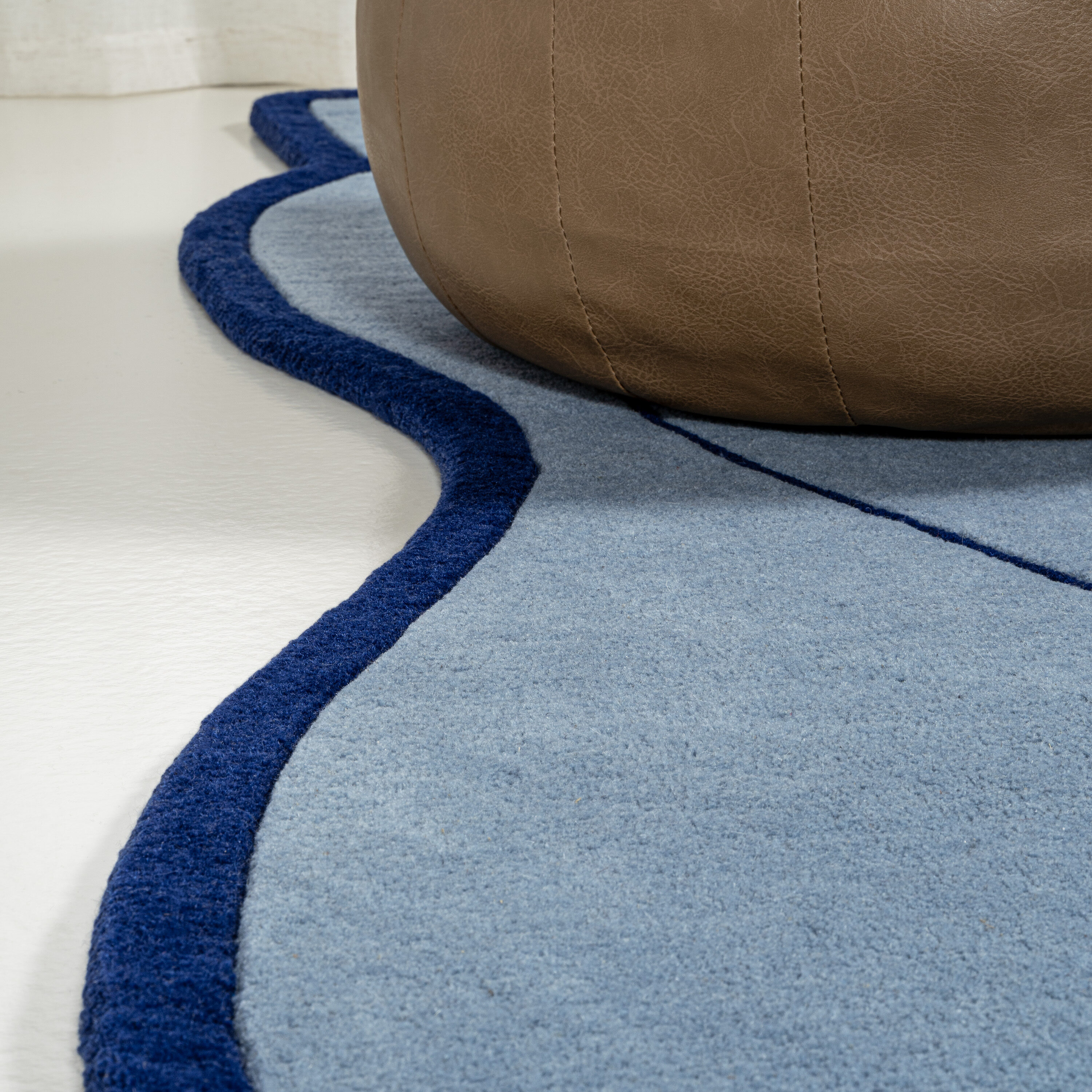 JONATHAN Y 8 X 10 (ft) Wool Light Blue/Navy Irregular Indoor Abstract Mid-century Modern Spot Clean Only Area Rug