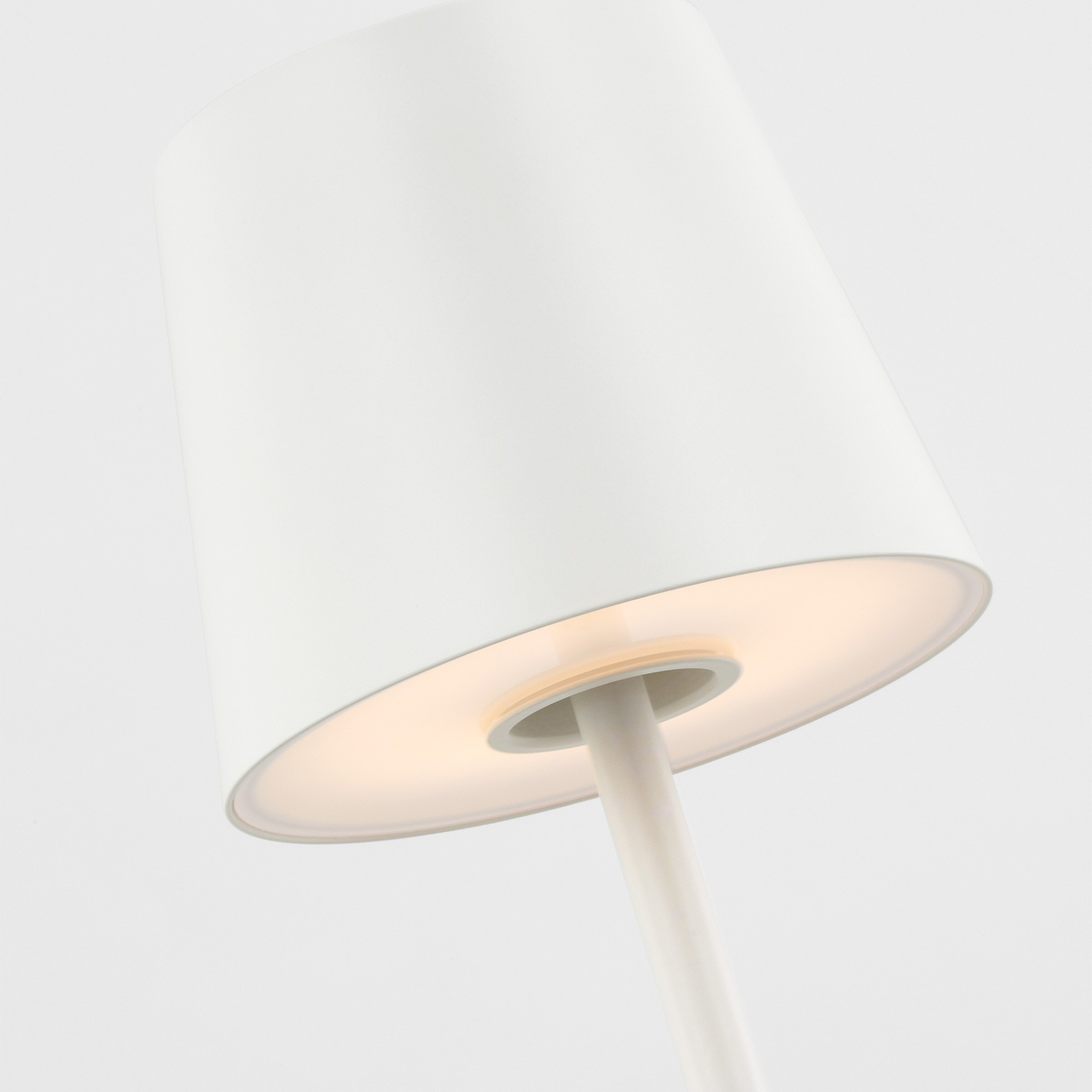 Generation Lighting 8000701-150 Table-Lamps - View #3