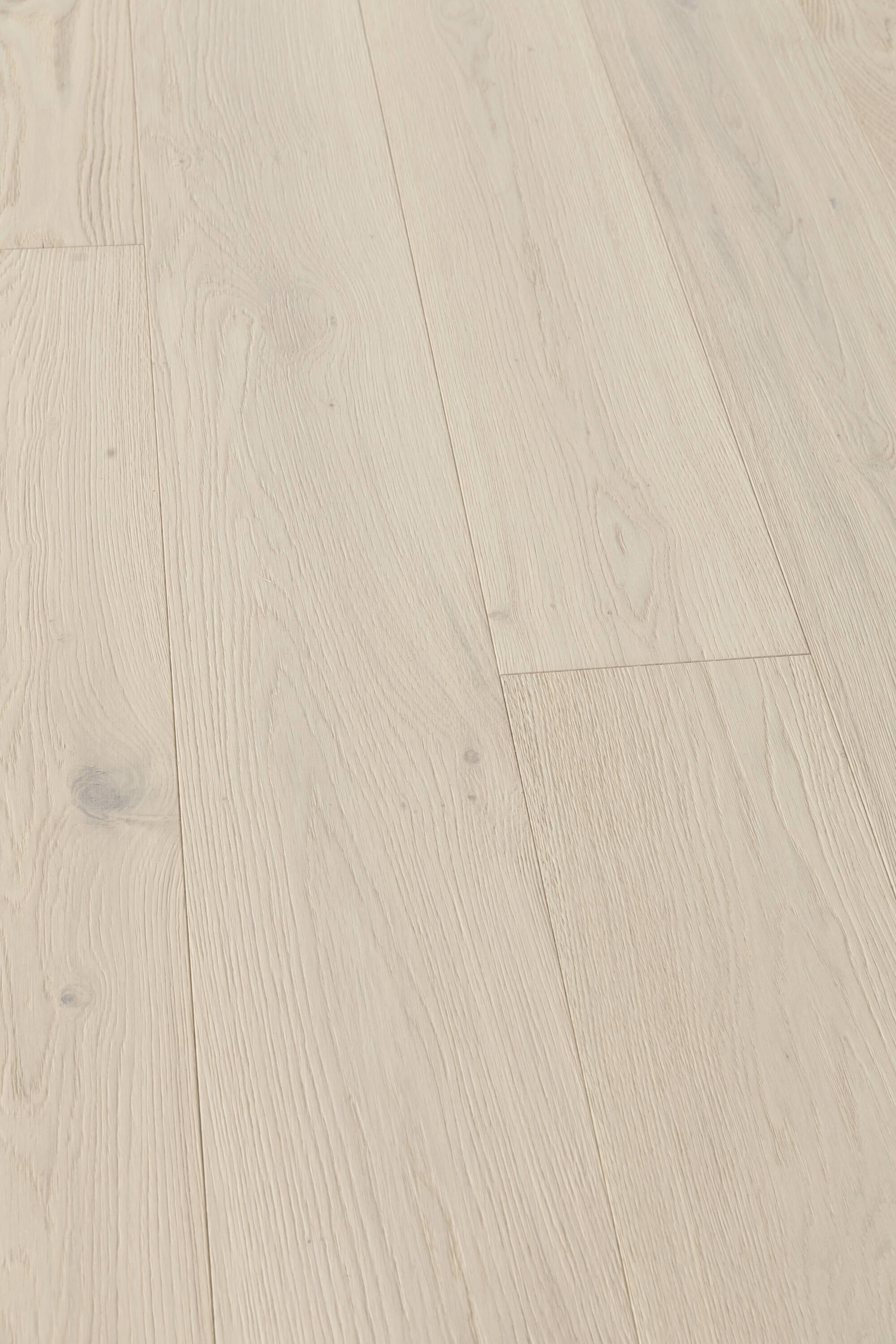 Villa Barcelona LOWMPTG345SAMP Hardwood-Flooring-Samples - View #3