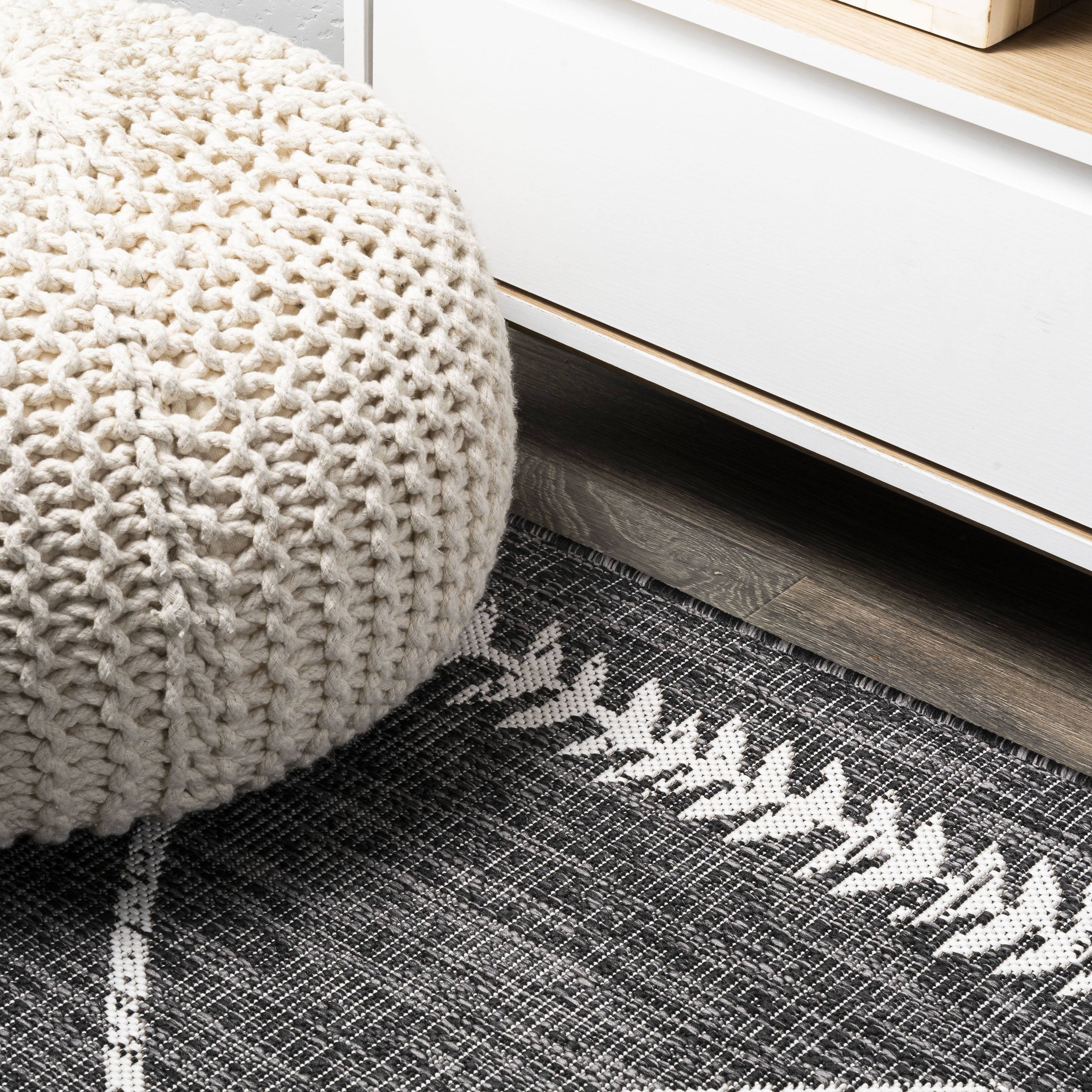 JONATHAN  Y SMB129E-210 rugs - View #8