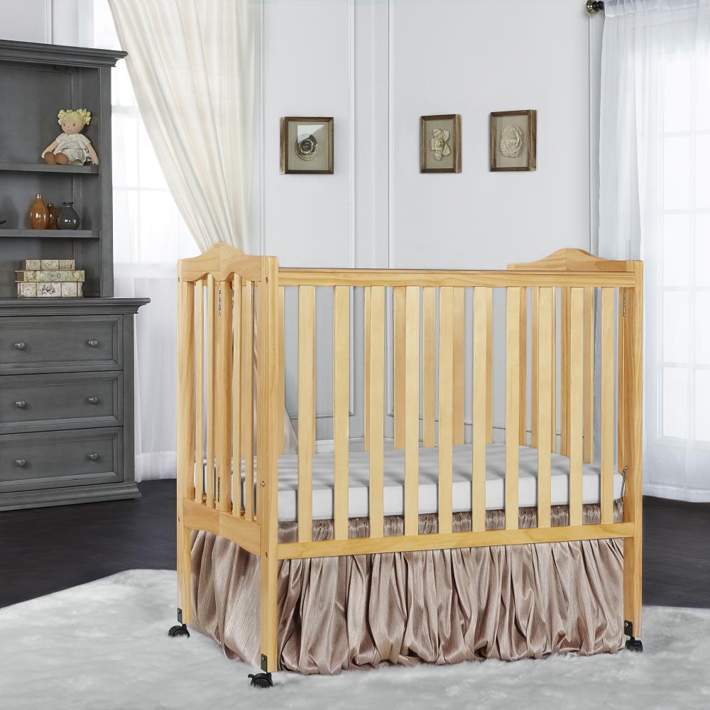 Dream on me clearance mini crib bedding set