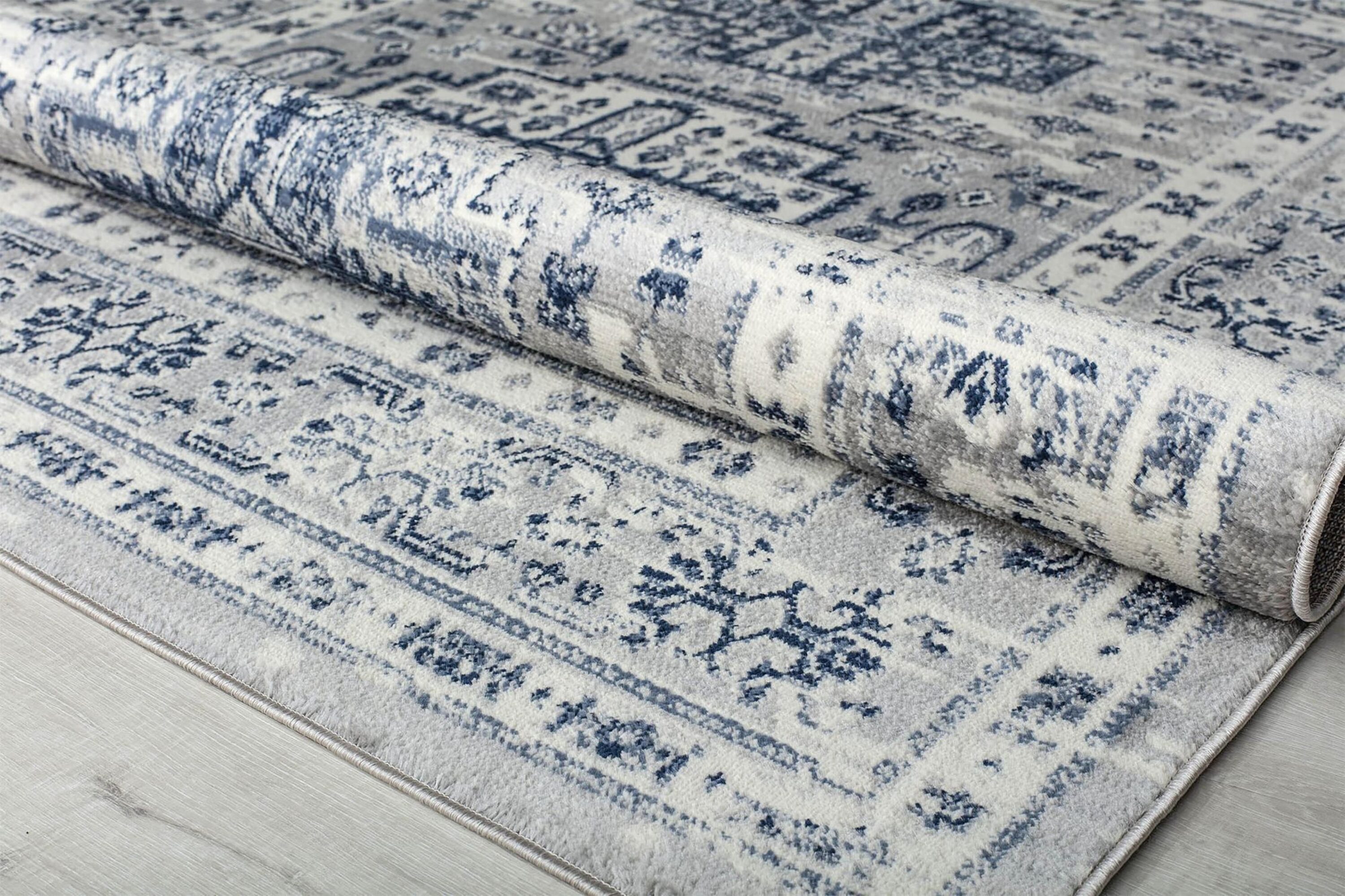 Gray and Navy Floral Synthetic Area Rug, 5'3" x 7'