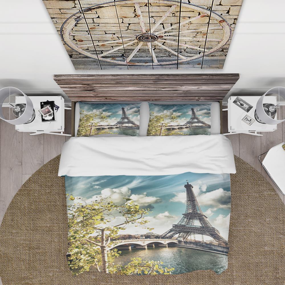 Designart BED8725-Q bedding - View #3