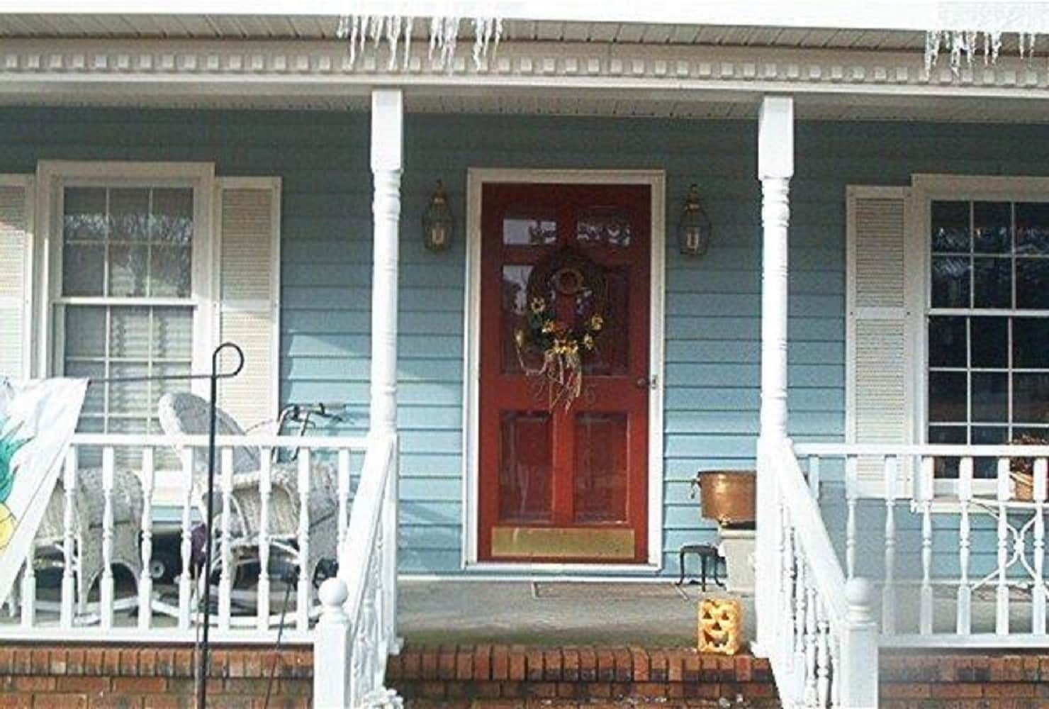 Severe Weather PFS448T40C Deck-Posts - View #3