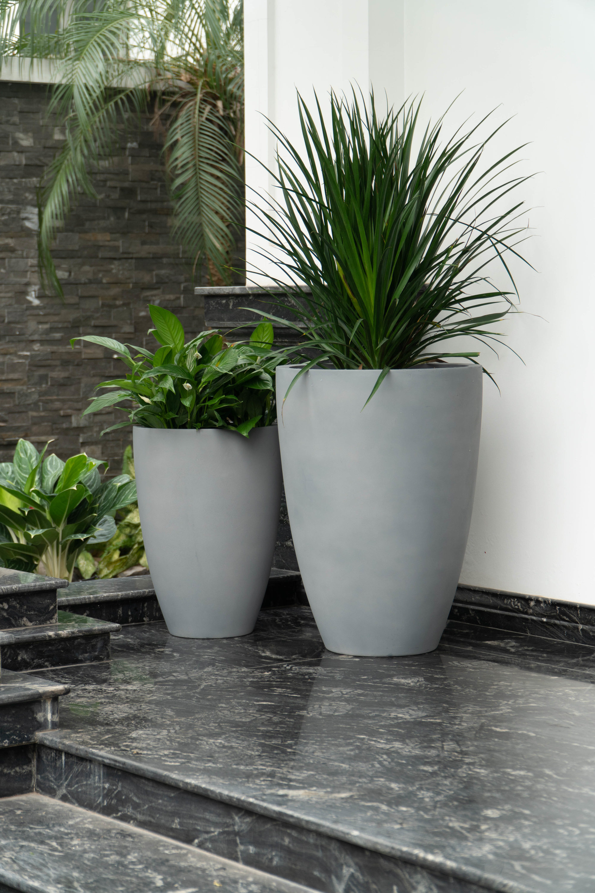 Vasesource OXFORD2175CM Planter-Window-Box - View #2