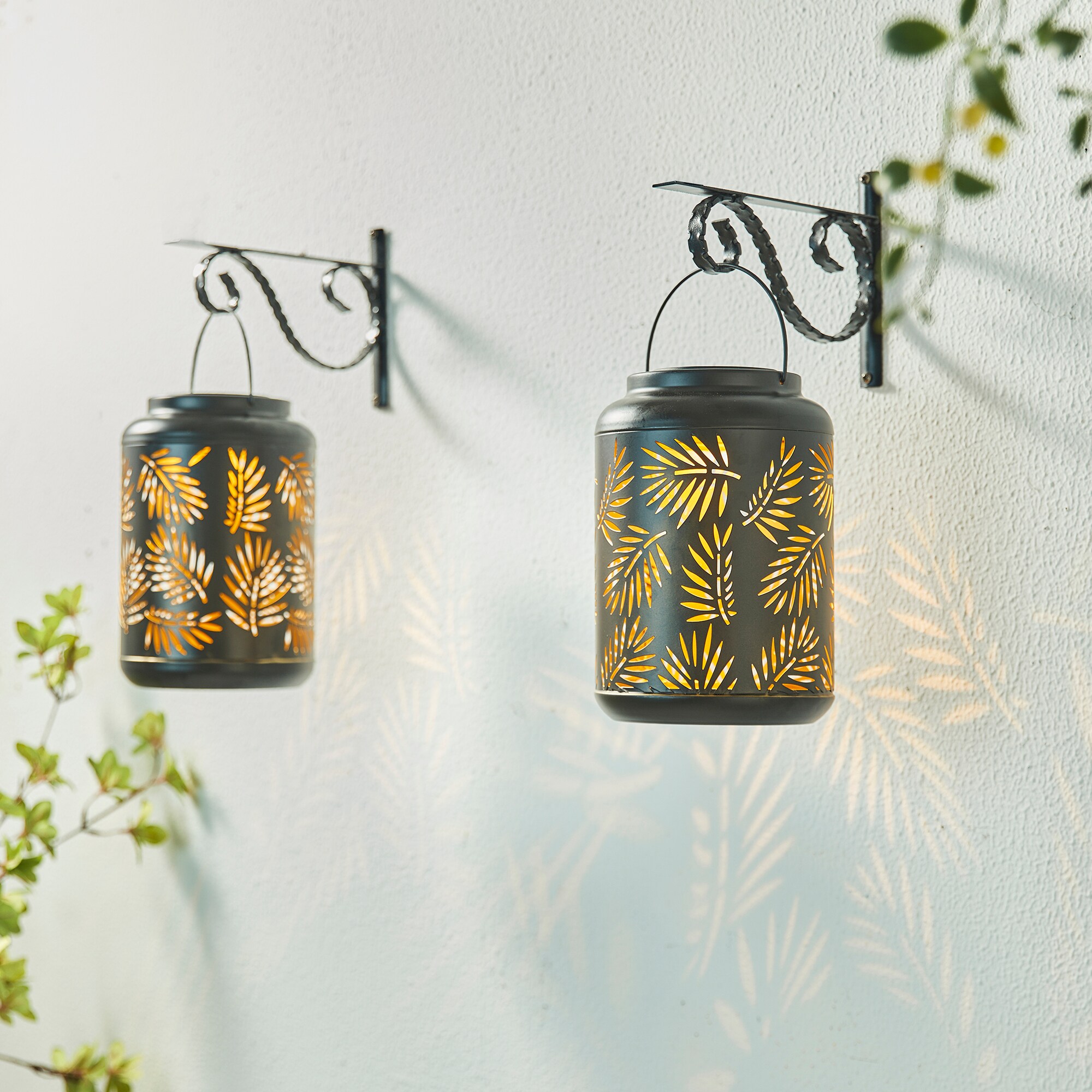 Glitzhome 2023300039 Outdoor-Decorative-Lanterns - View #2