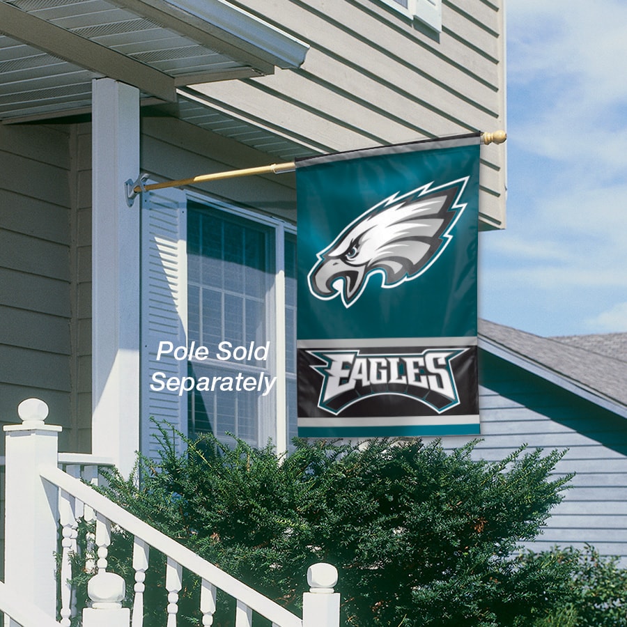 WinCraft Sports 2.33-ft W x 3.33-ft H Philadelphia Eagles Flag in the  Decorative Banners & Flags department at