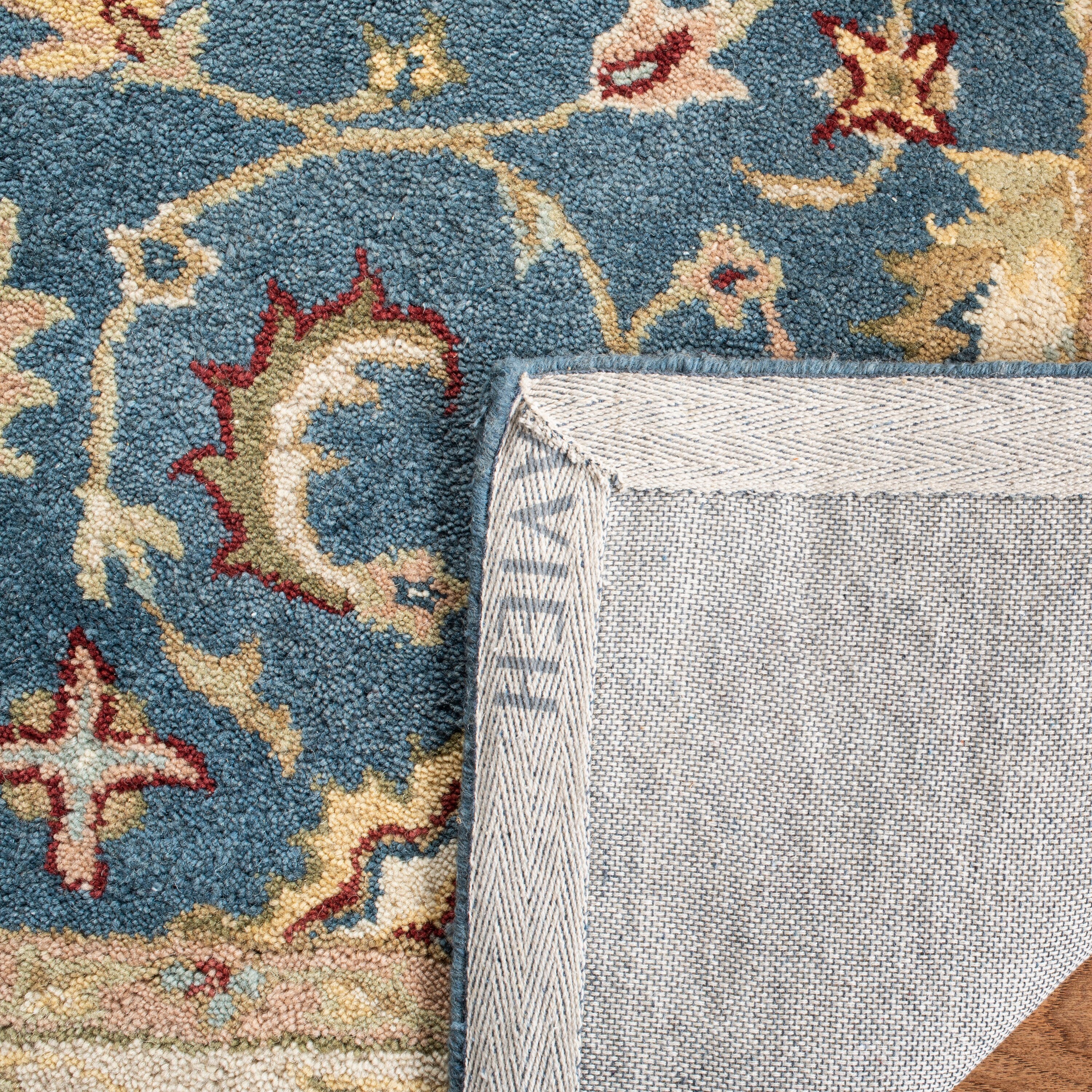 Safavieh AT15A-2 rugs - View #7