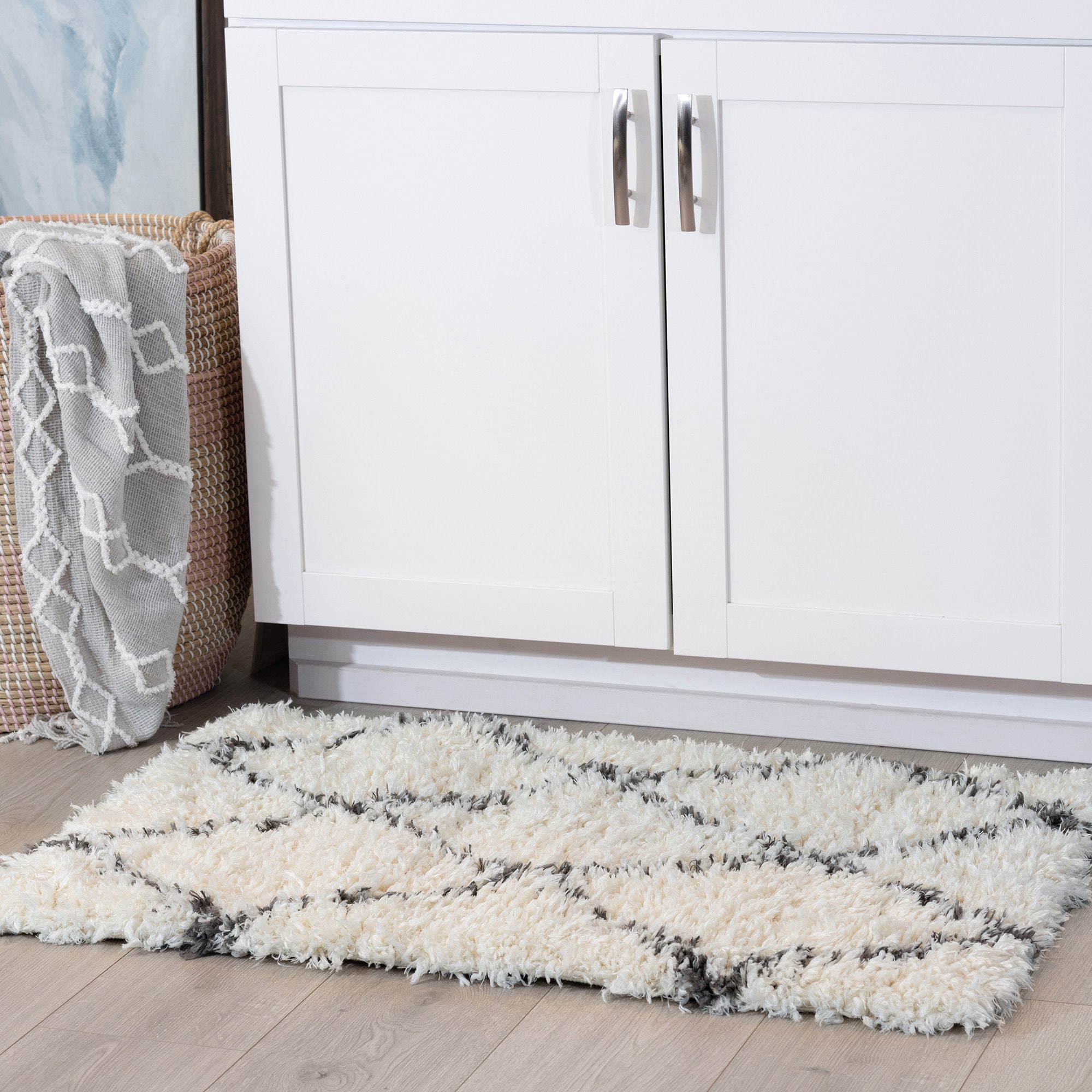 Tayse HEA1128 2X3 Heavenly Shag 2 x 3 (ft) Loomed Polyester White Rectangular Indoor Throw rug