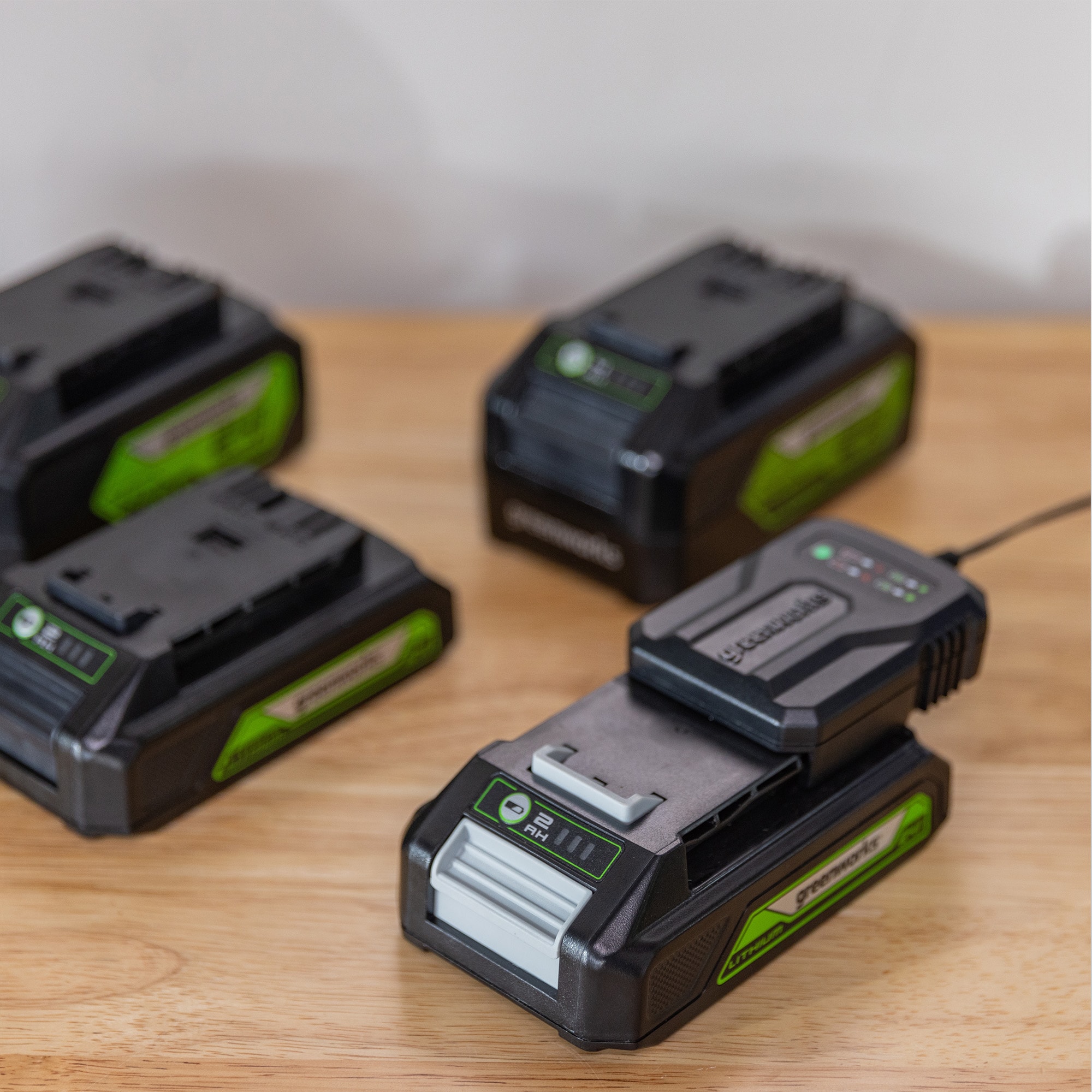 Greenworks CAG828 Cordless-Ope-Batteries - View #6