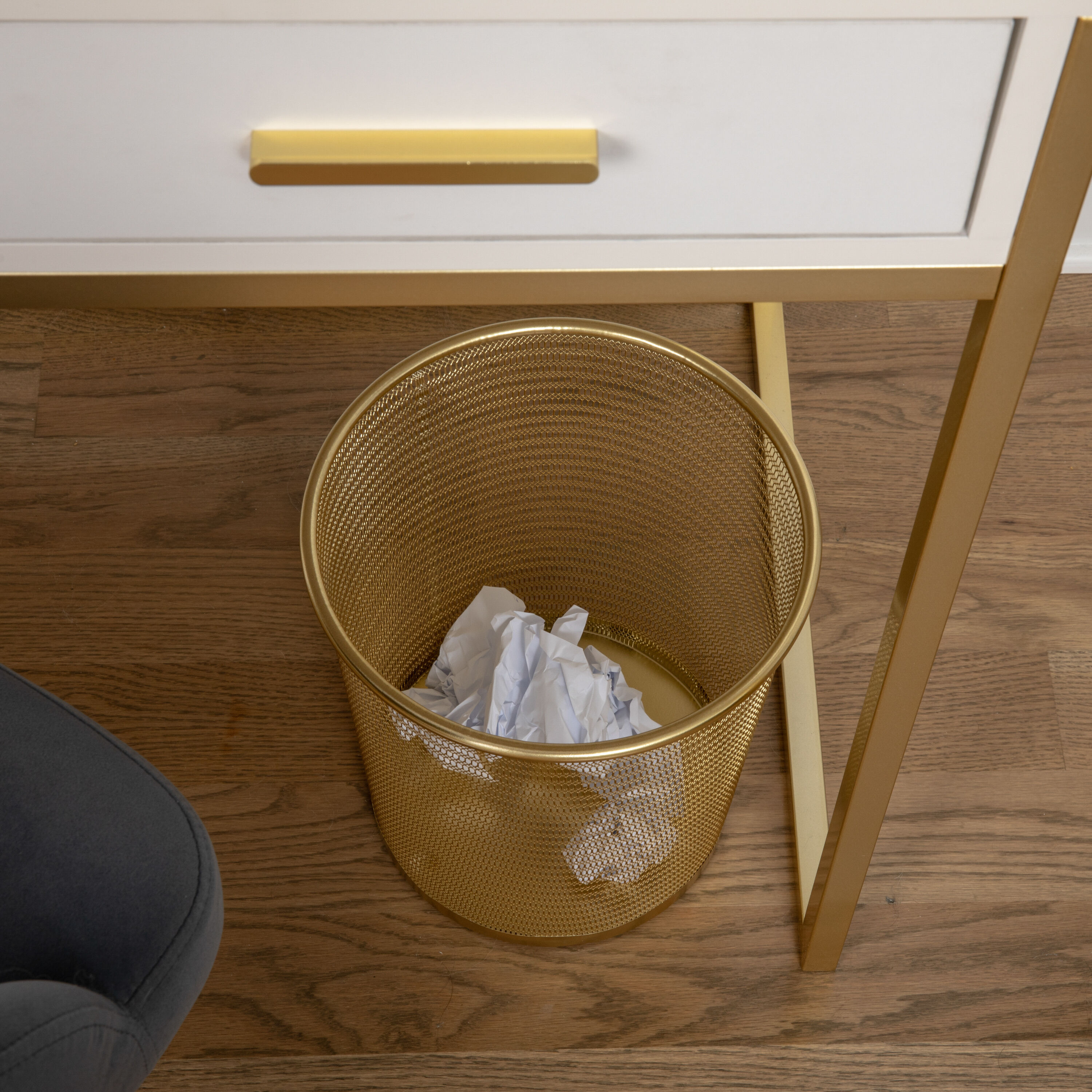 Martha Stewart 4.5-Gallon Gold Metal Indoor Lidless Trash Can ...