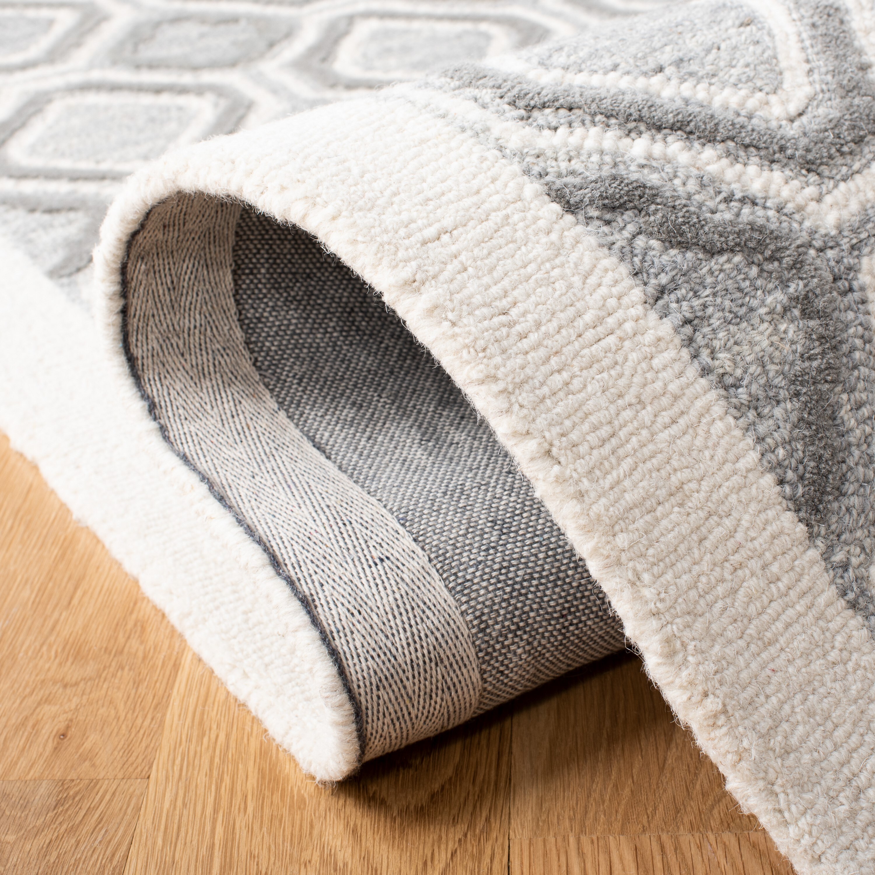 Gray and Ivory Hand-Tufted Wool Geometric 8' x 10' Area Rug