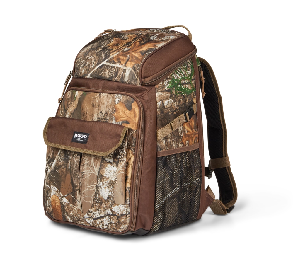 Igloo Brown/Realtree 30 Cans Insulated Backpack Cooler in the Portable  Coolers department at