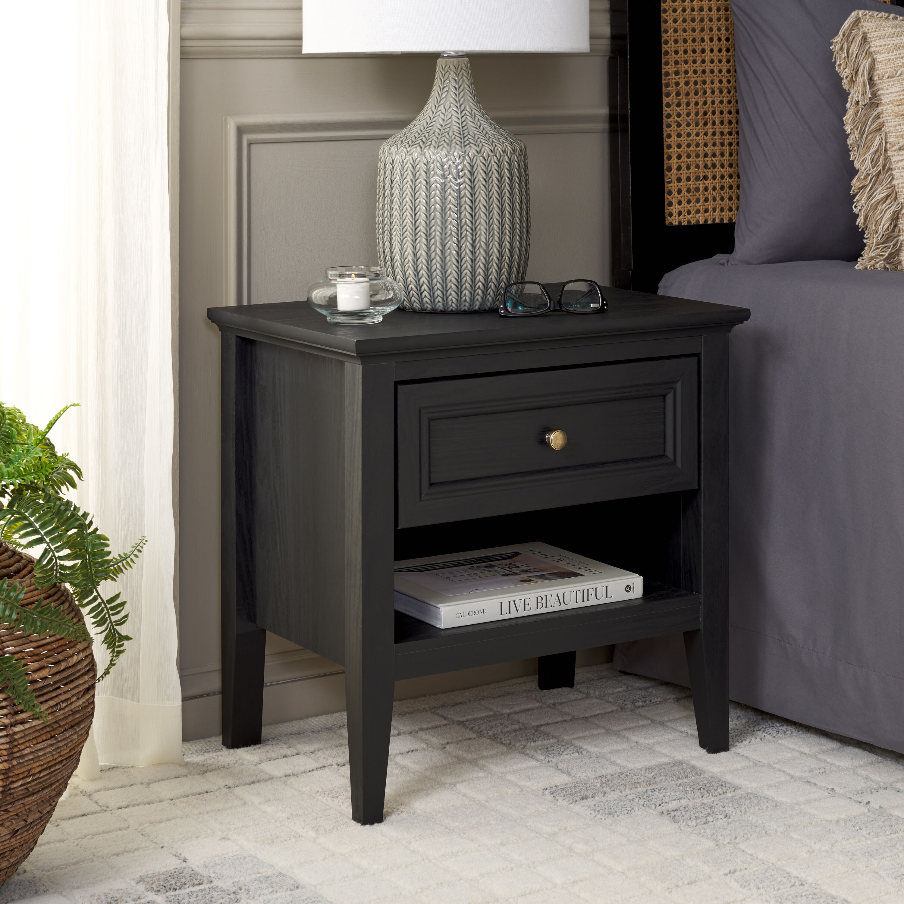 Safavieh NST9609B Sondra Black/Gold Nightstand