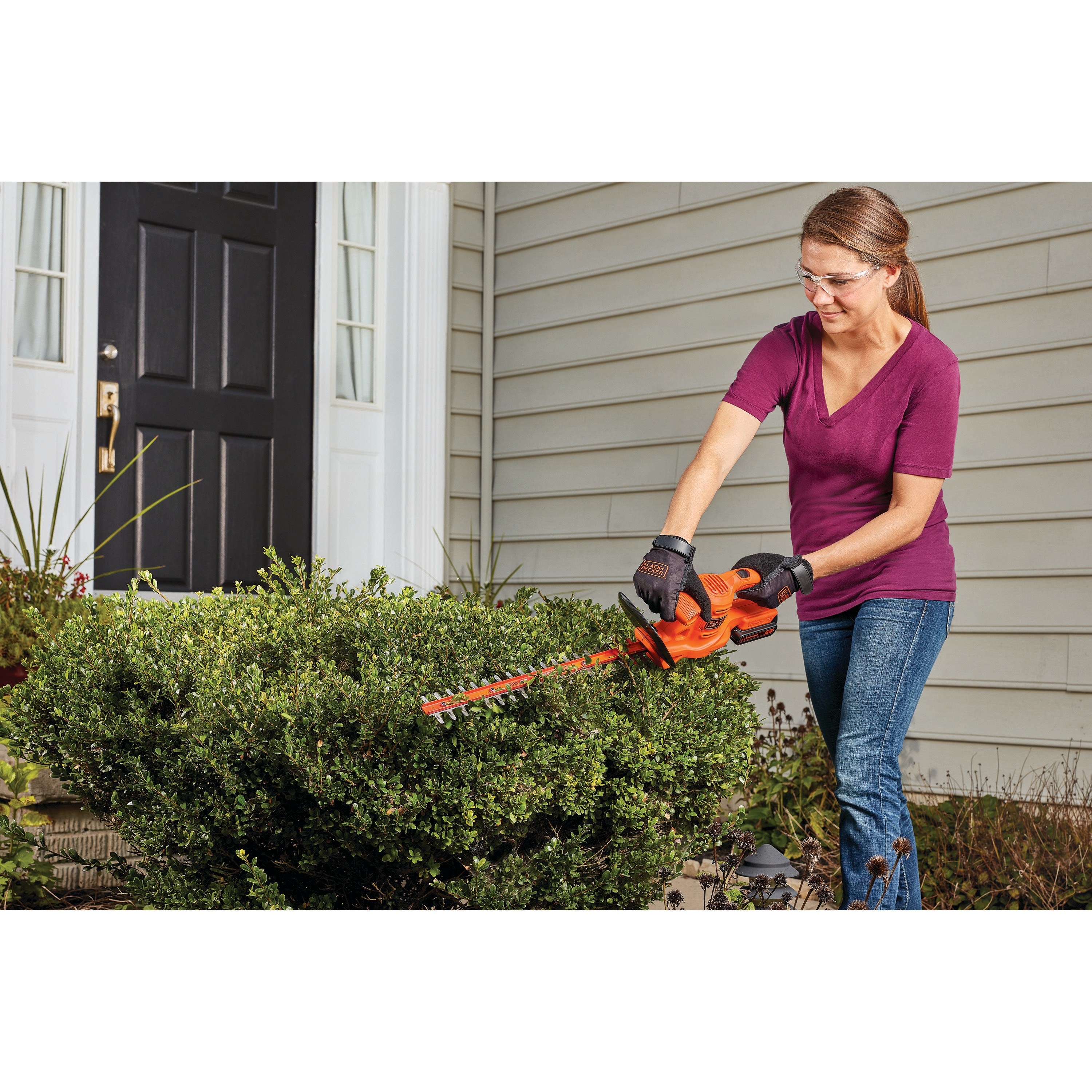 BLACK+DECKER LHT218C1 Cordless-Hedge-Trimmers - View #6