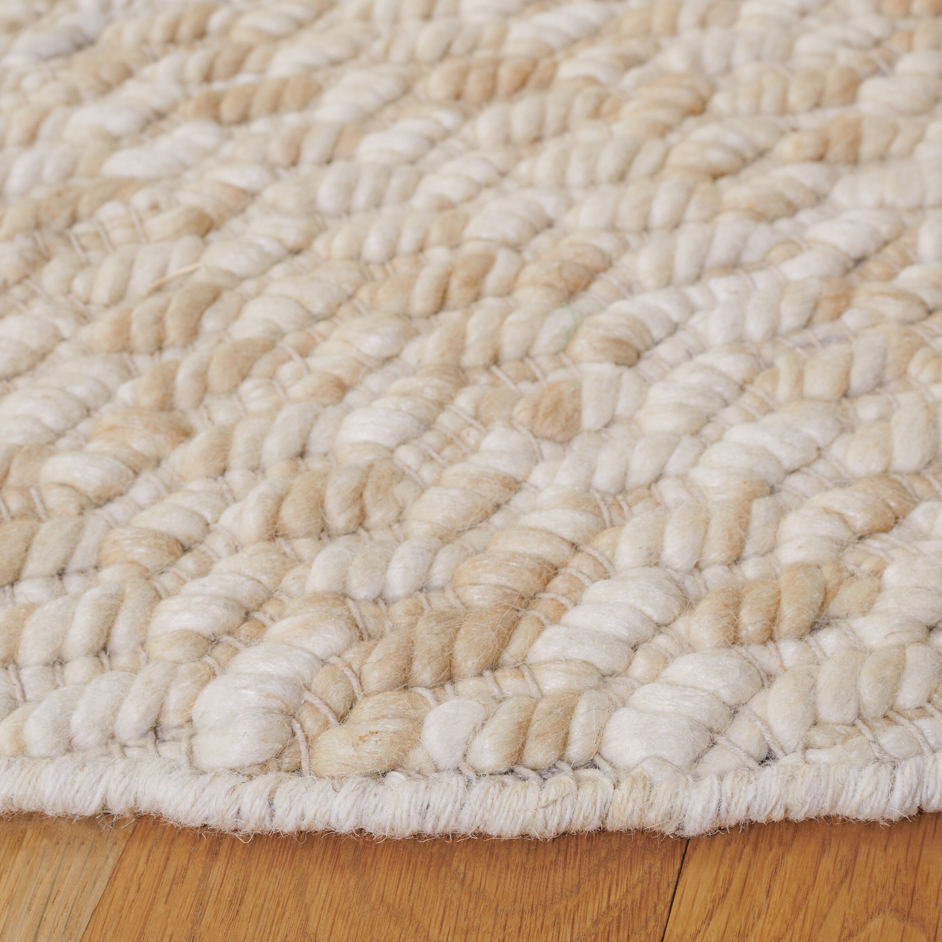 Safavieh NAT717B-6R rugs - View #3