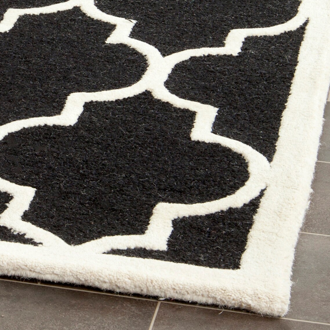 Safavieh CAM134E-5 rugs - View #3