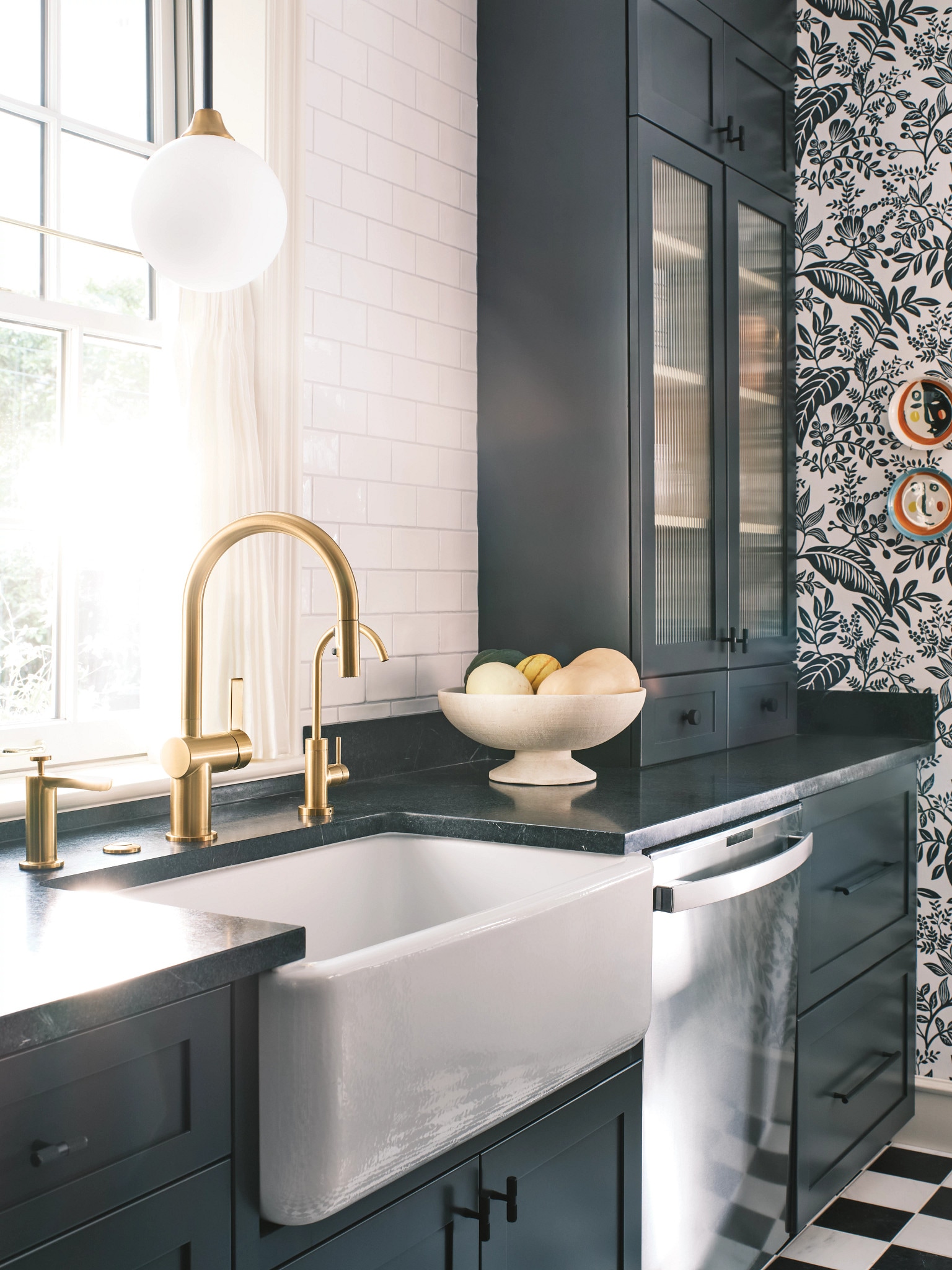Moen S5530BG Kitchen-Faucets - View #2