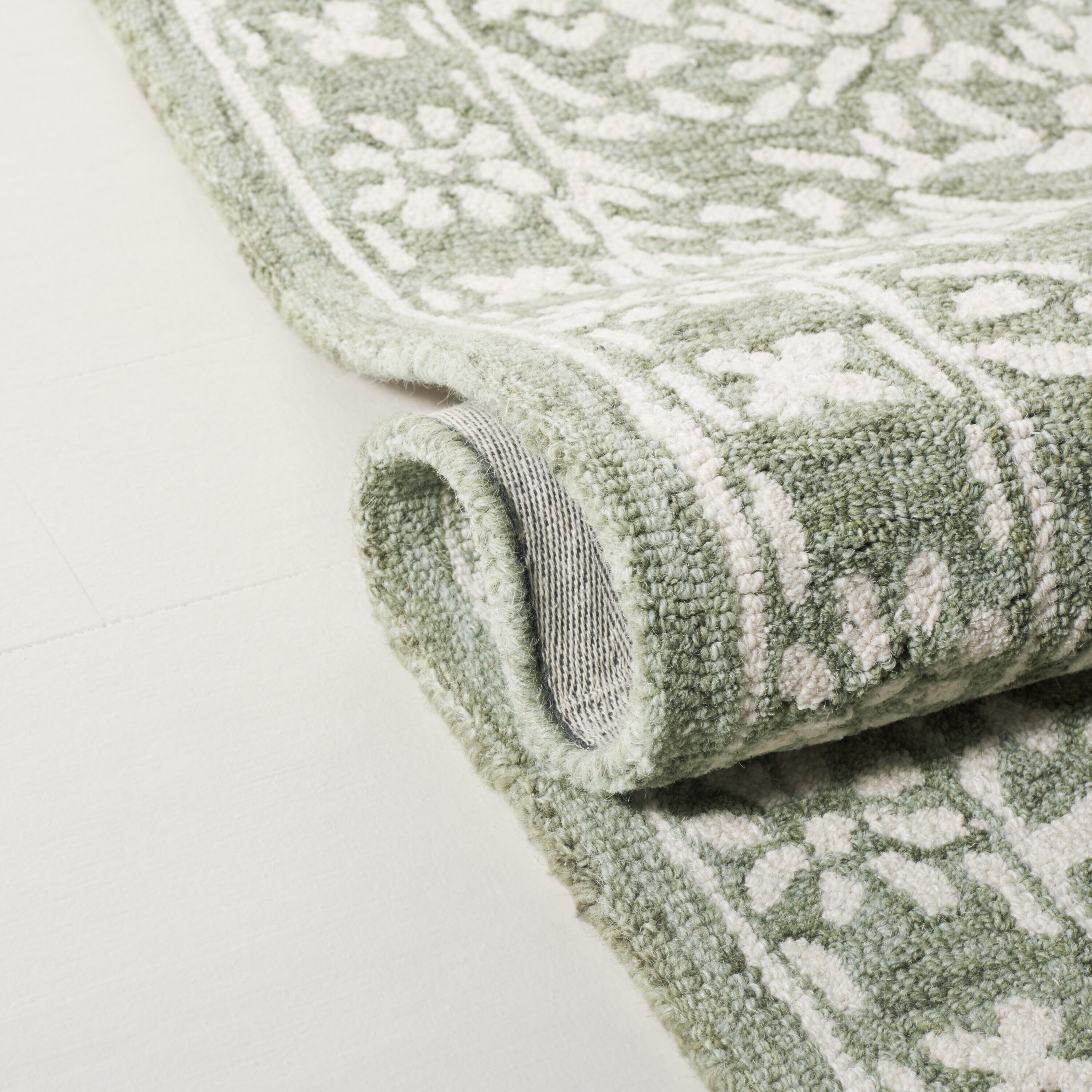 Safavieh LRL6935W-9 rugs - View #3