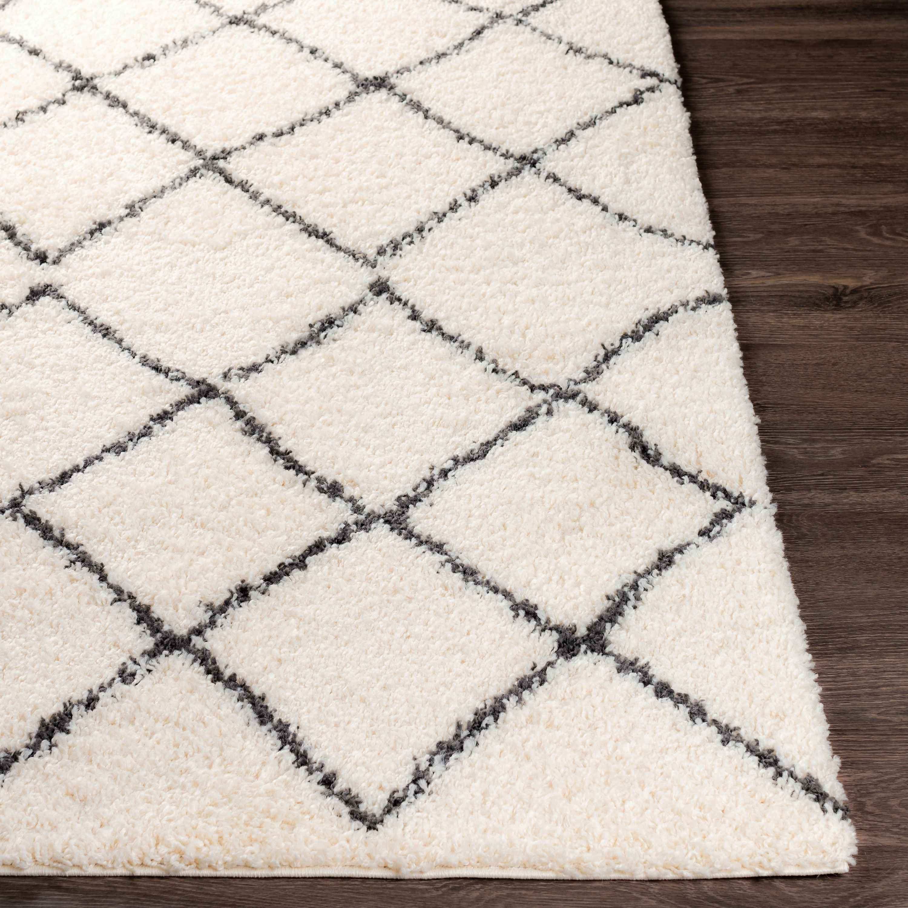 Surya BSH2301-71010 rugs - View #3
