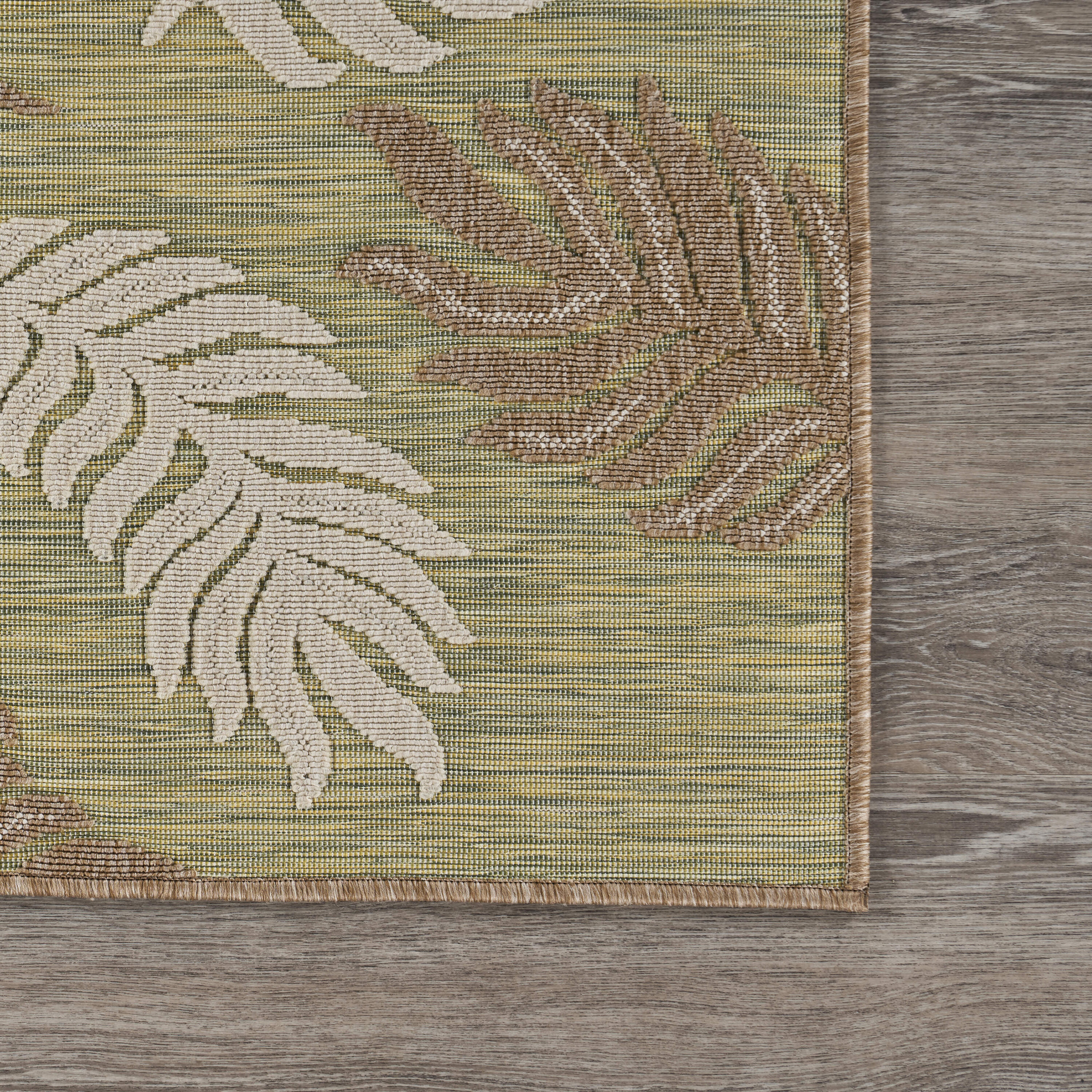 Tropical Green Leaf 5' x 7' Easy-Care Indoor/Outdoor Area Rug