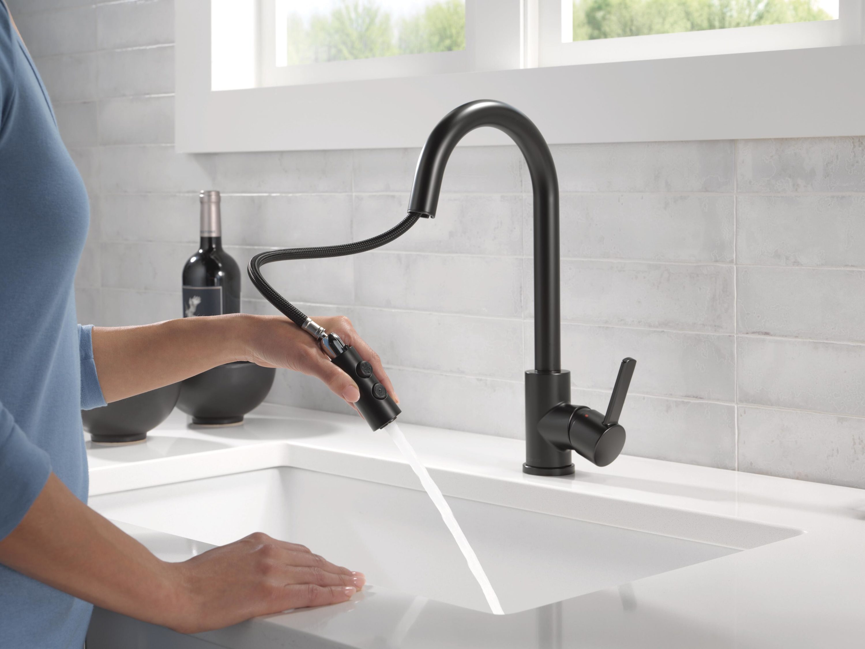 Peerless P7946LF-BL Kitchen-Faucets - View #2