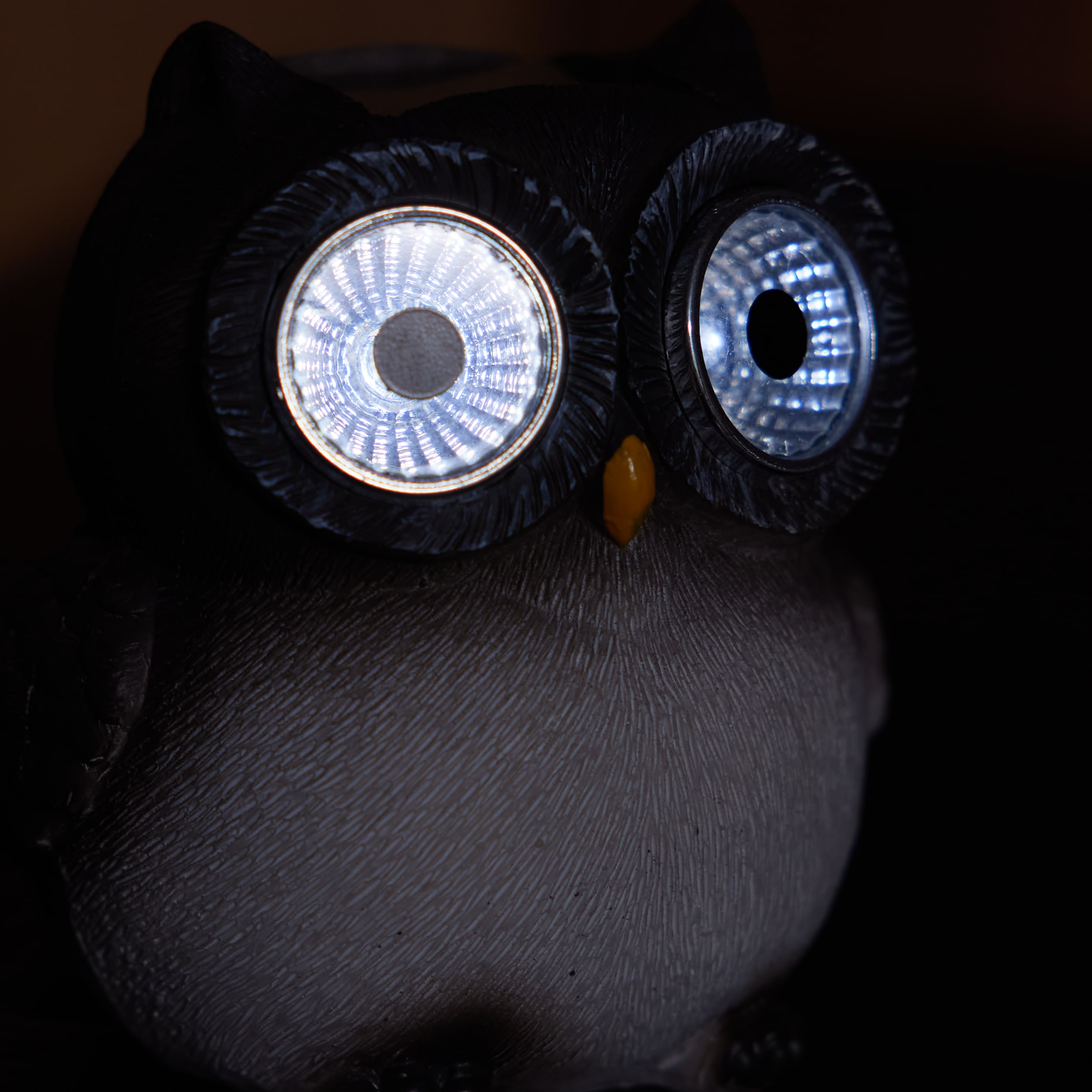 Solar-Powered Polyresin Owl Garden Statues Set of 2