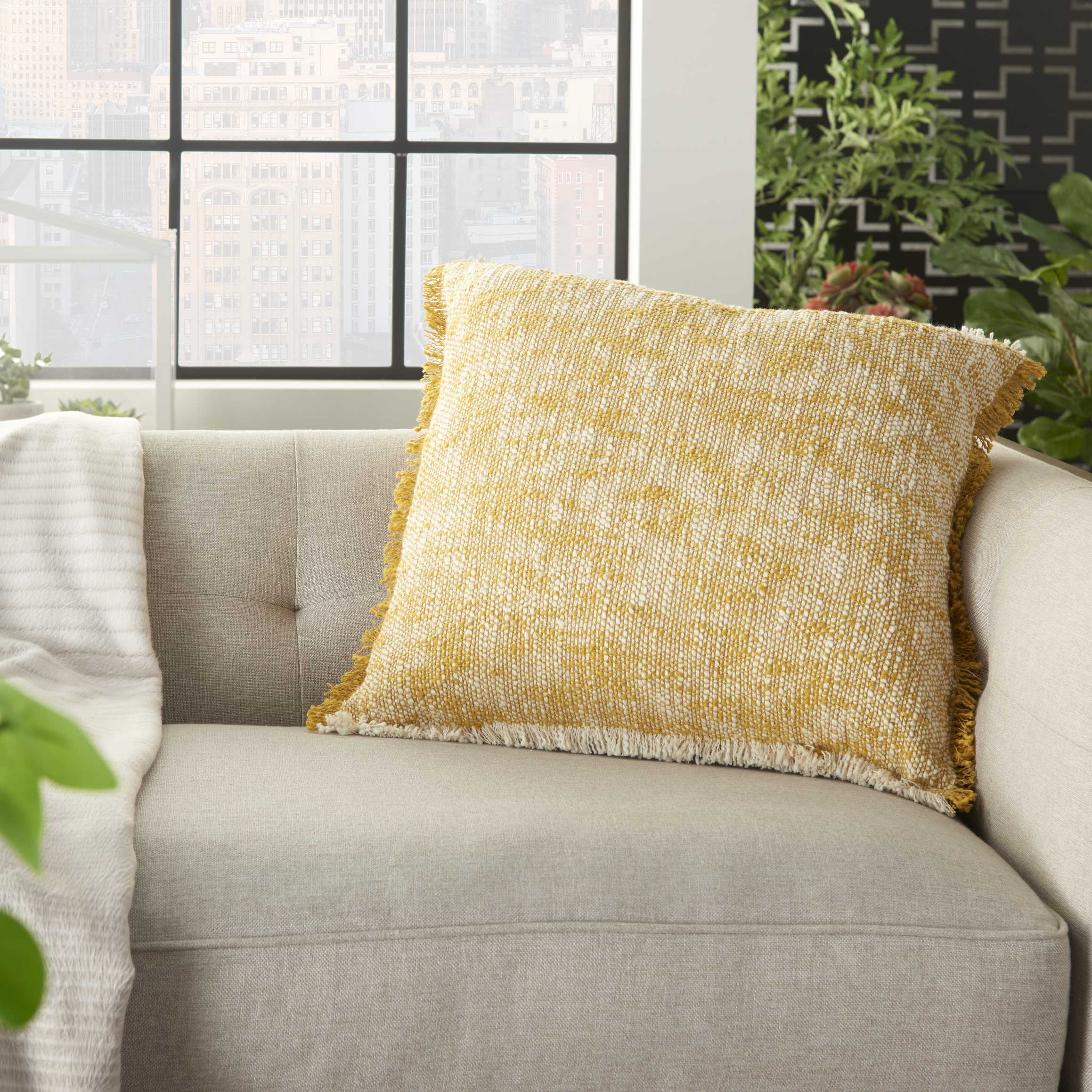Mina Victory 798019071356 Accent-Pillows - View #3
