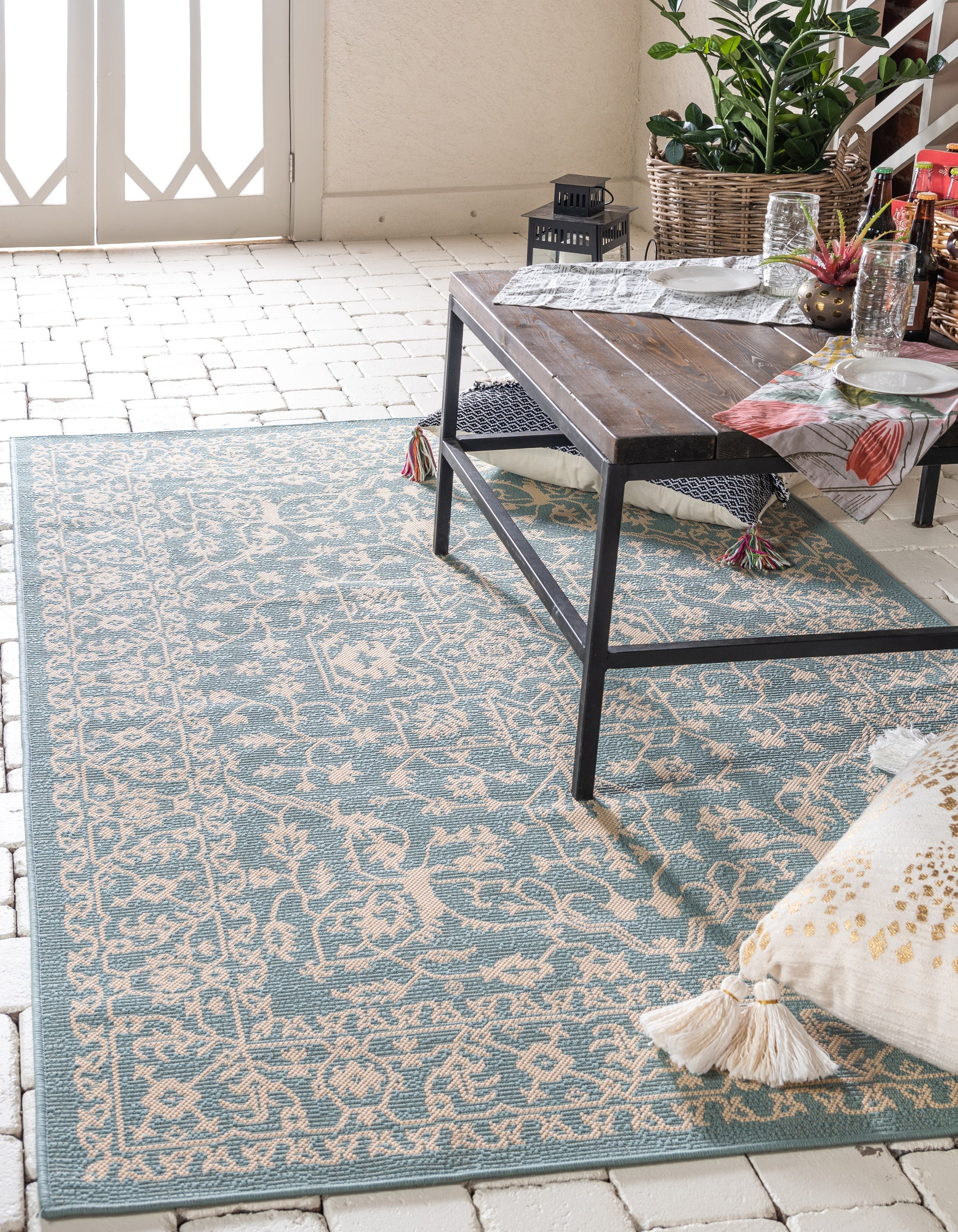 Unique Loom 3135489 rugs - View #2