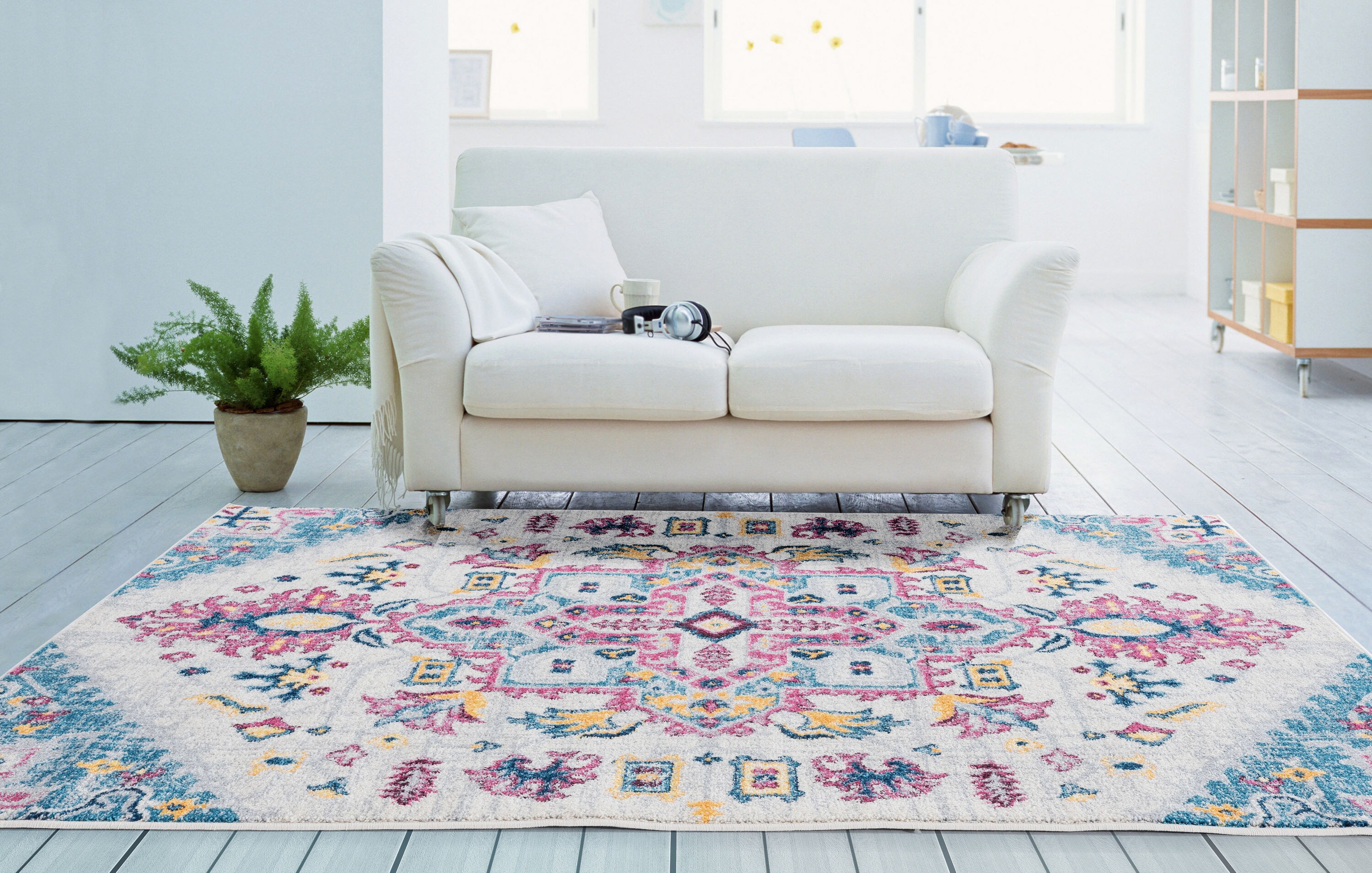 United Weavers Of America 713 21890 24 Abigail 2 x 3 (ft) Cotton Cream Rectangular Indoor Medallion Area rug