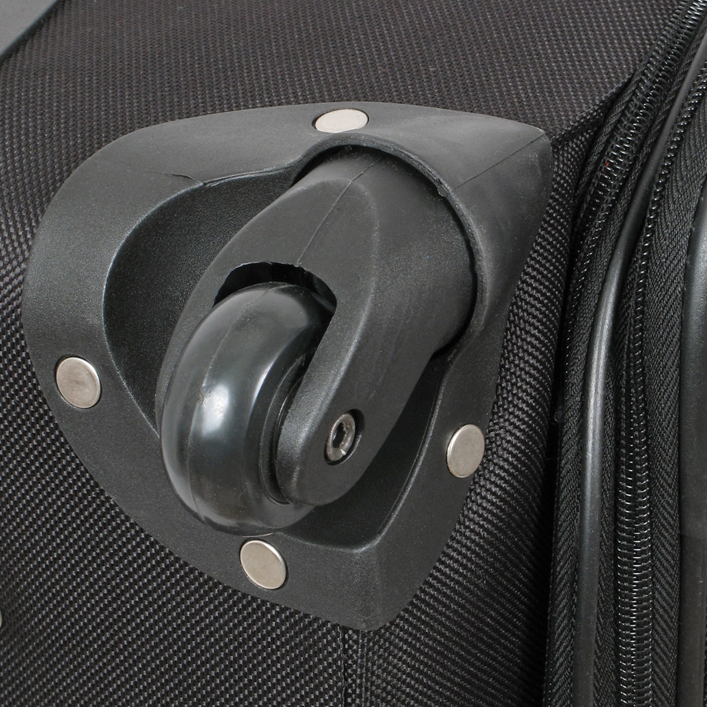 Geoffrey Beene GB866-3 Luggage-And-Luggage-Sets - View #5