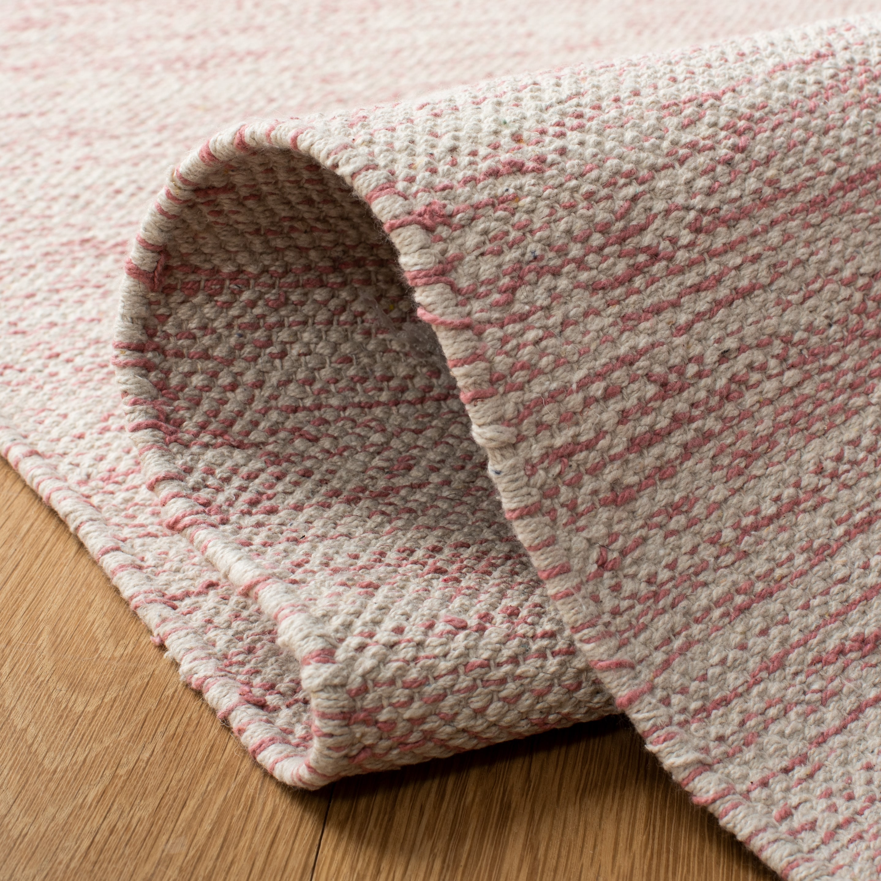 Safavieh MTK653U-8 rugs - View #5