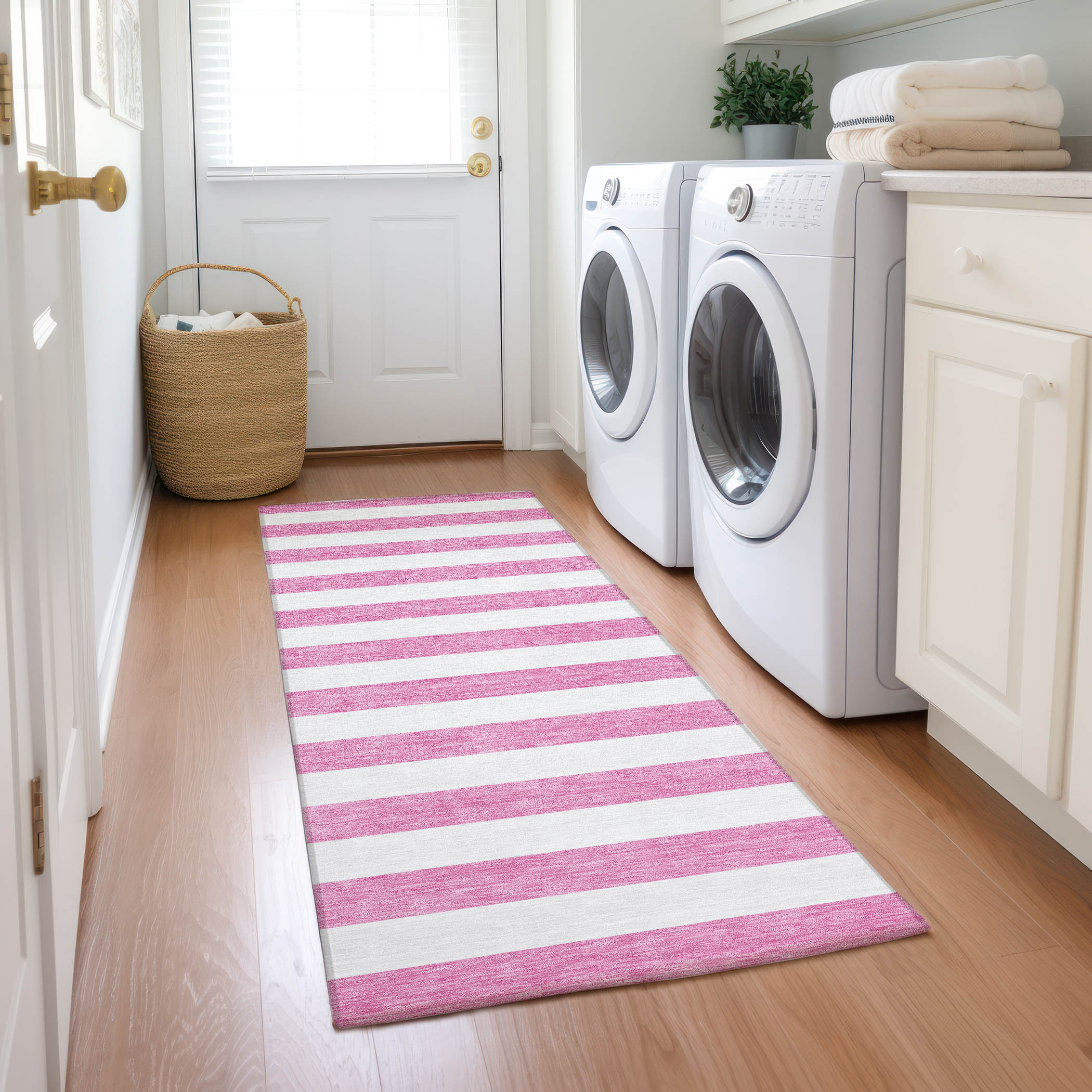 Addison Rugs ACN528PI2X8 Chantille ACN528PI 2 x 7 (ft) Polyester Pink Rectangular Indoor/Outdoor Abstract Machine washable Area rug