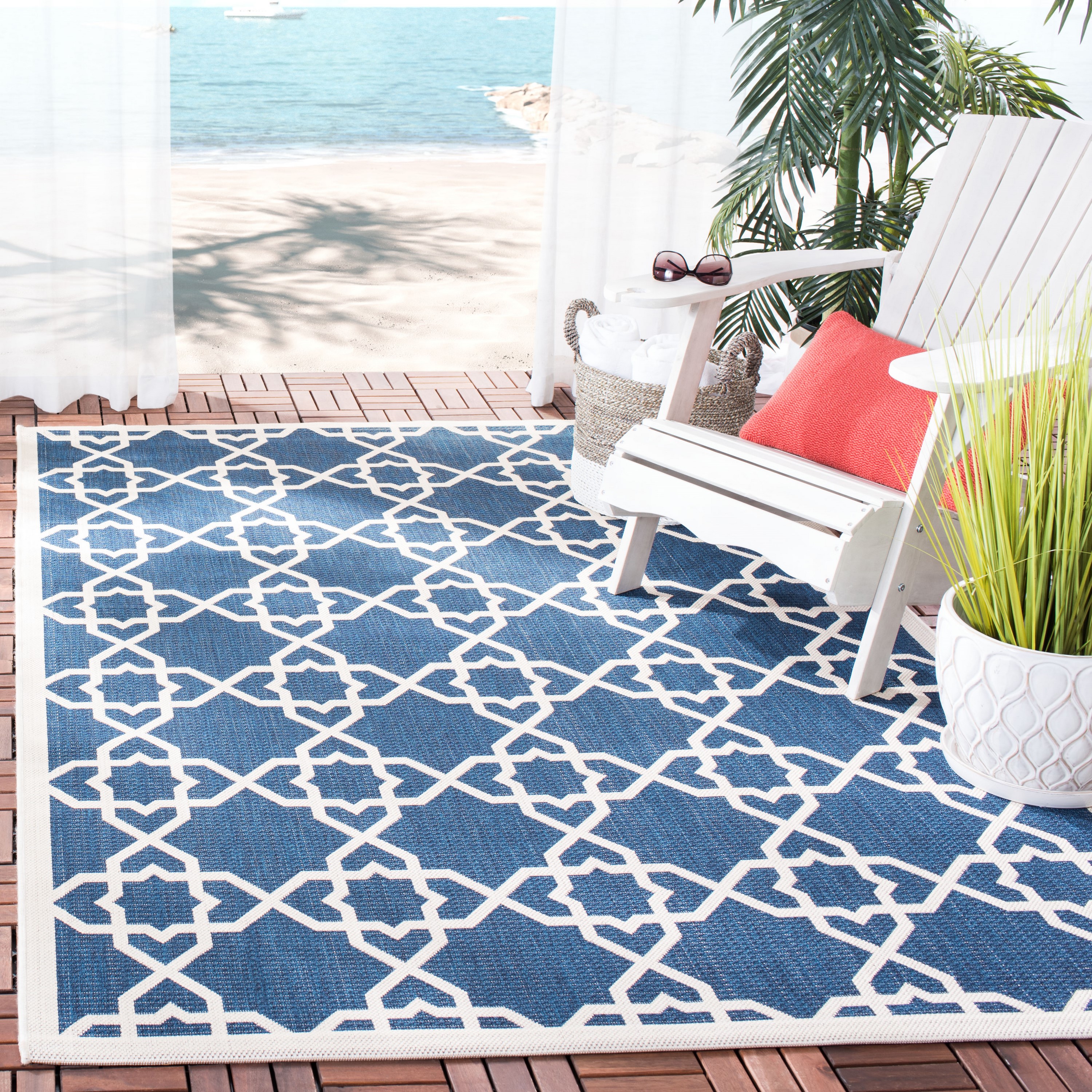 Safavieh CY6032-268-4SQ Courtyard Rouen 4 x 4 (ft) Loomed Polypropylene Navy/Beige Square Indoor/Outdoor Abstract Area rug