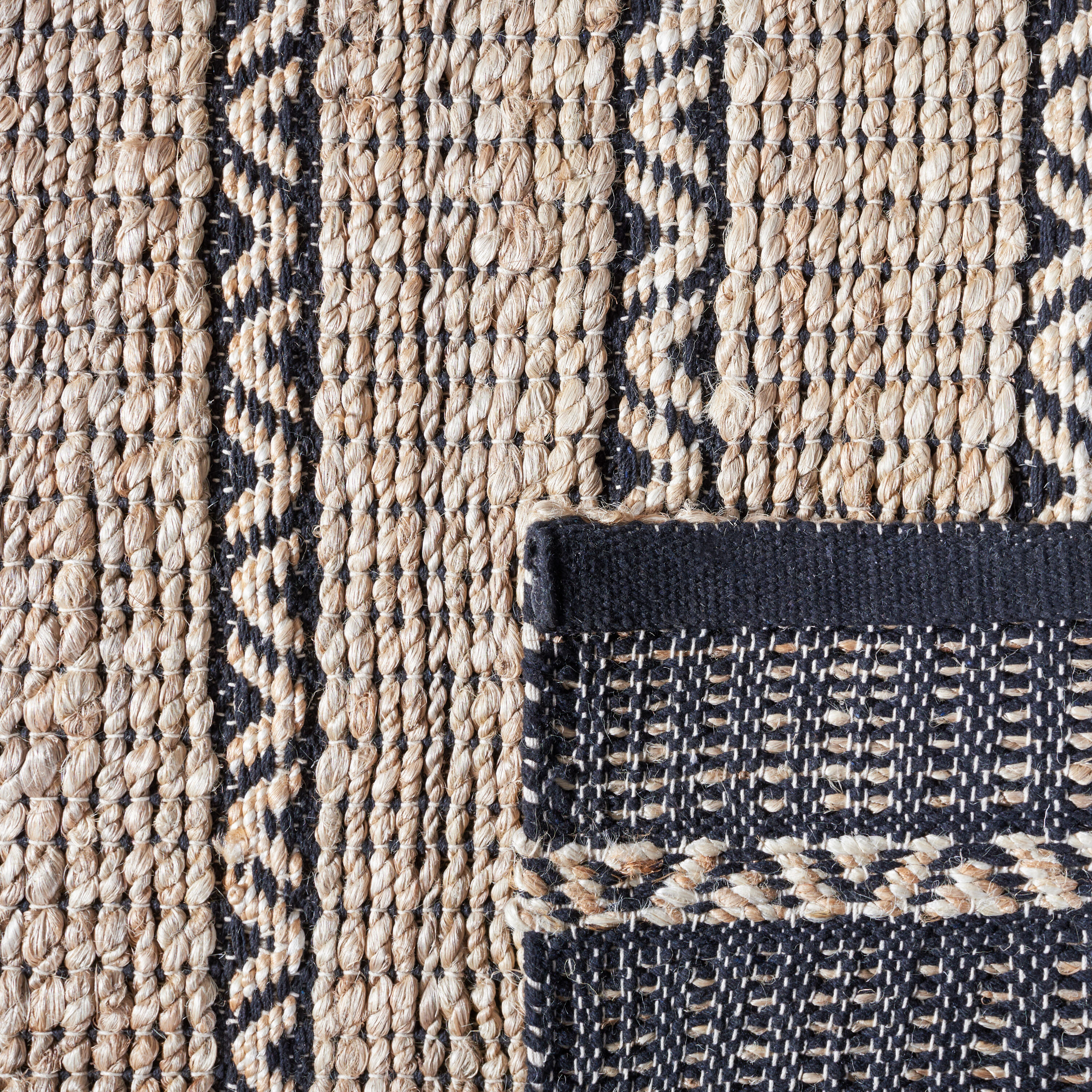 Safavieh NFB655Z-4 rugs - View #3