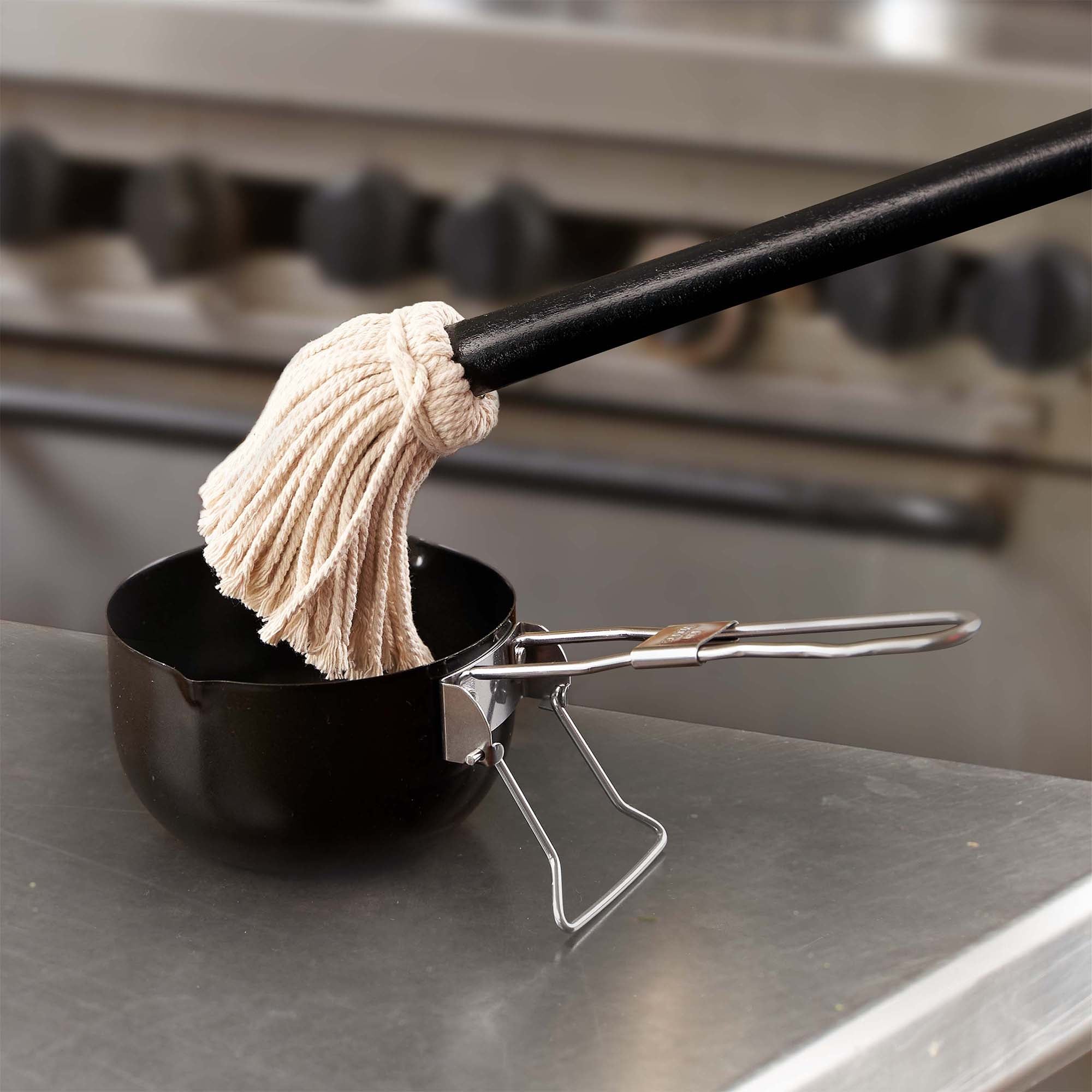 Lodge LMPB21 Cast Iron Melting Pot with Silicone Basting Brush