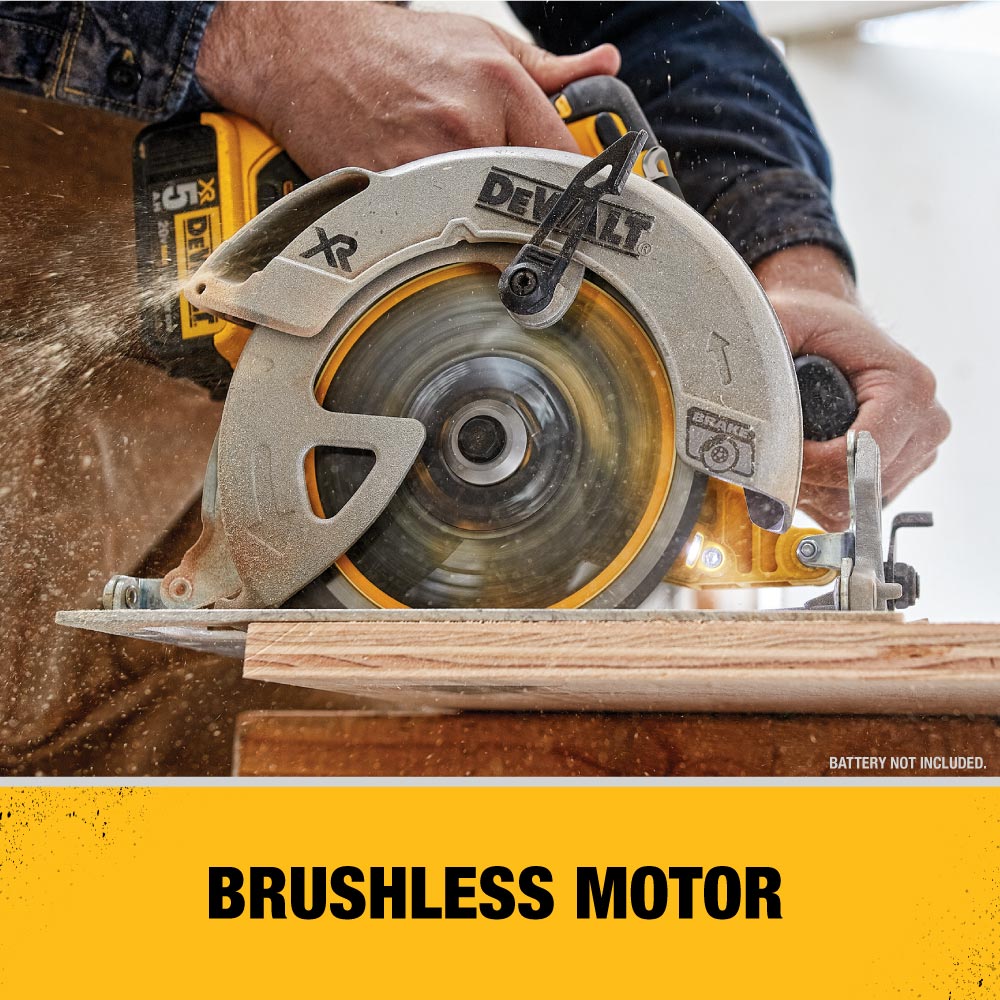 DEWALT XR 20 volt Max 7 1 4 in Brushless Cordless Circular Saw Kit