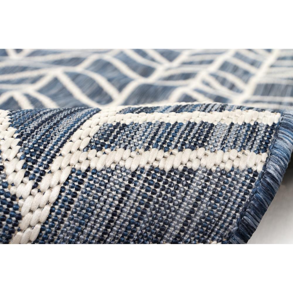 Navy Chevron Geometric Indoor/Outdoor Easy-Care Rug 3'3" x 4'11"