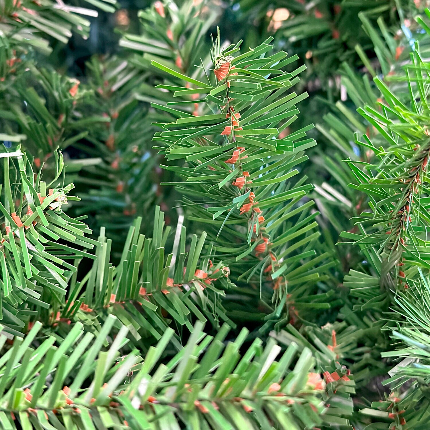 Fraser Hill Farm FFNL075-6GR Artificial-Christmas-Trees - View #15