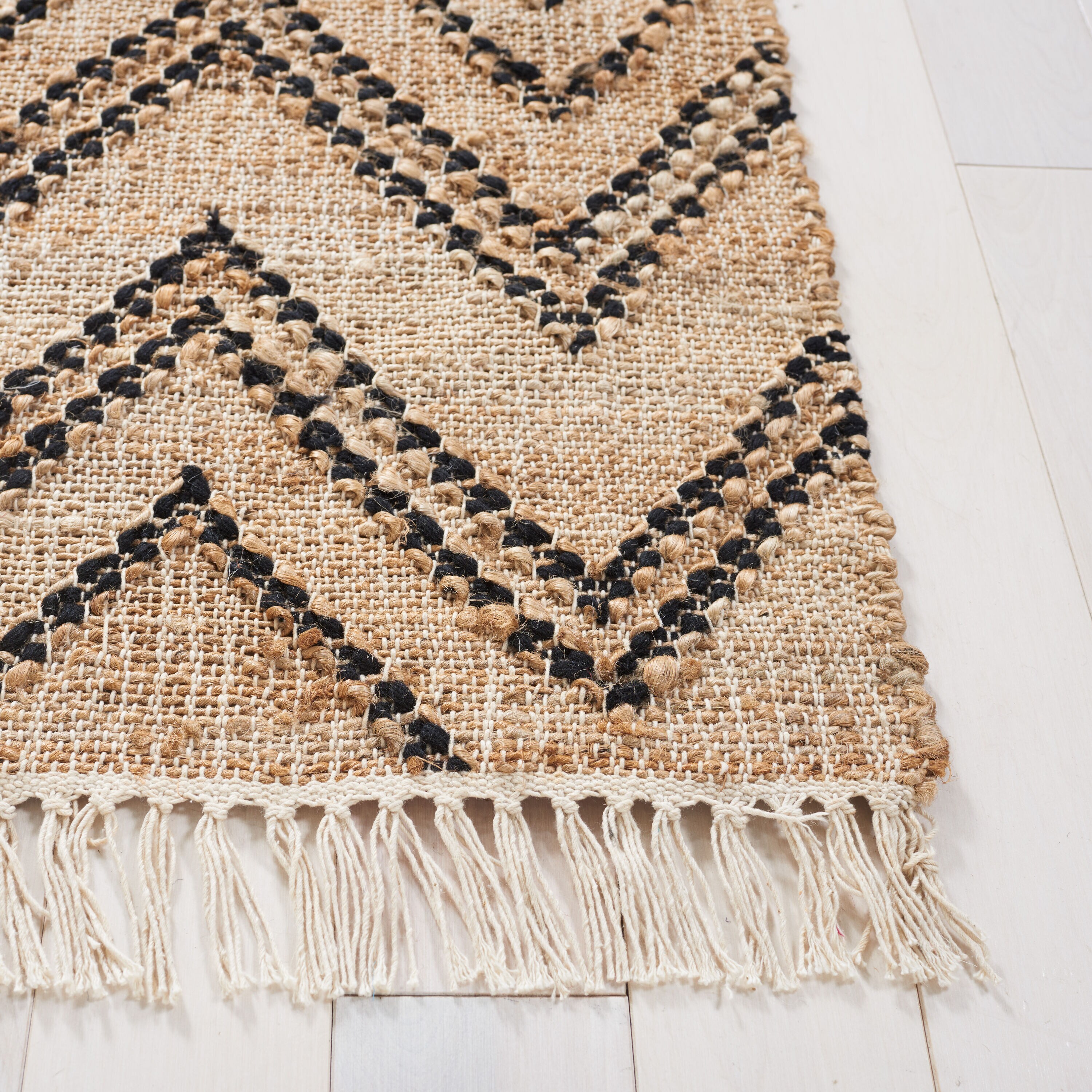Safavieh NF223Z-4 rugs - View #6