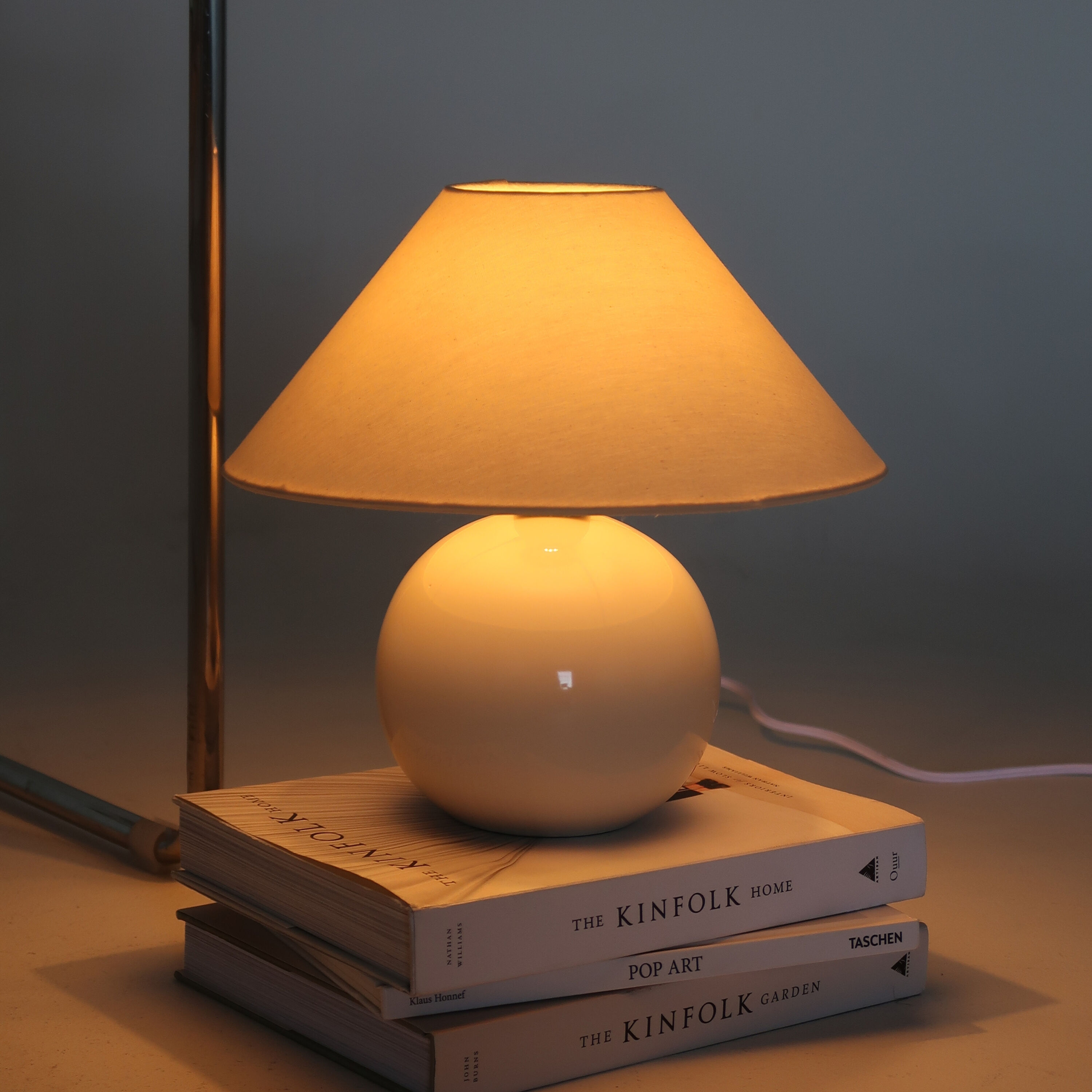 Brightech TL-FINA-CRME Table-Lamps - View #5